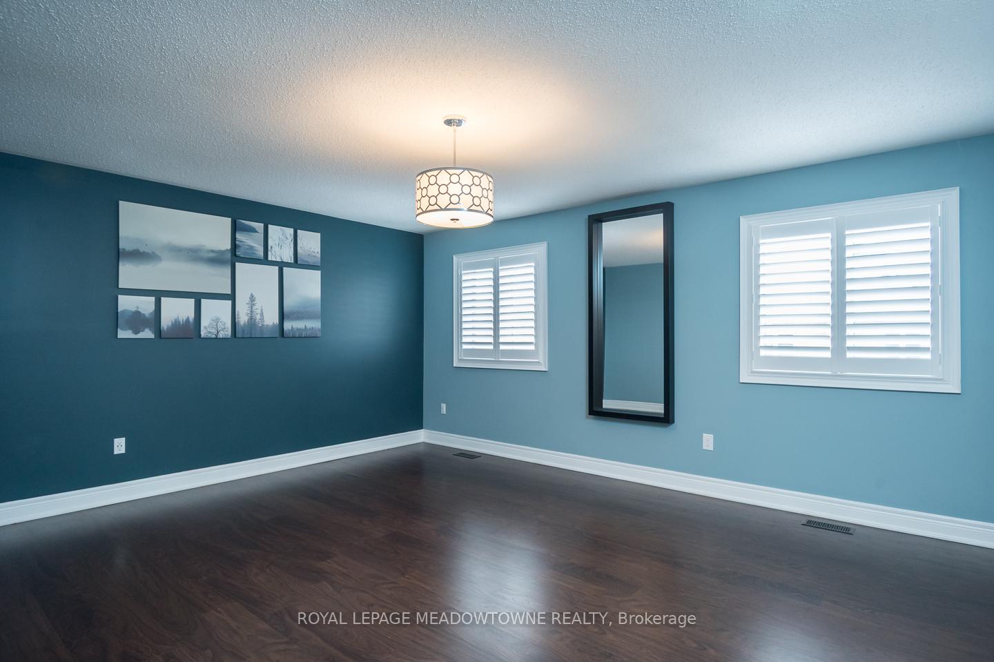 Photo 22 of 195 Huddlestone Crescent, Milton, Scott — HOMEH