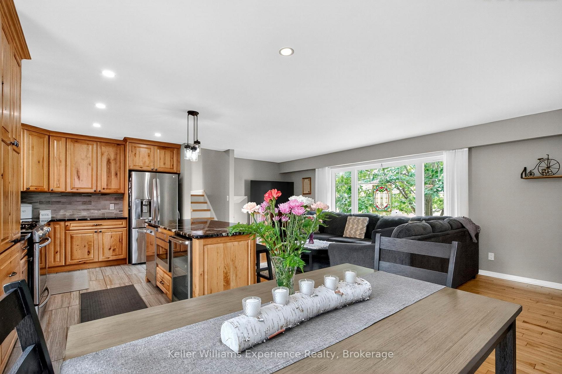 Photo 9 of 1128 Edgar Court, Midland — HOMEH
