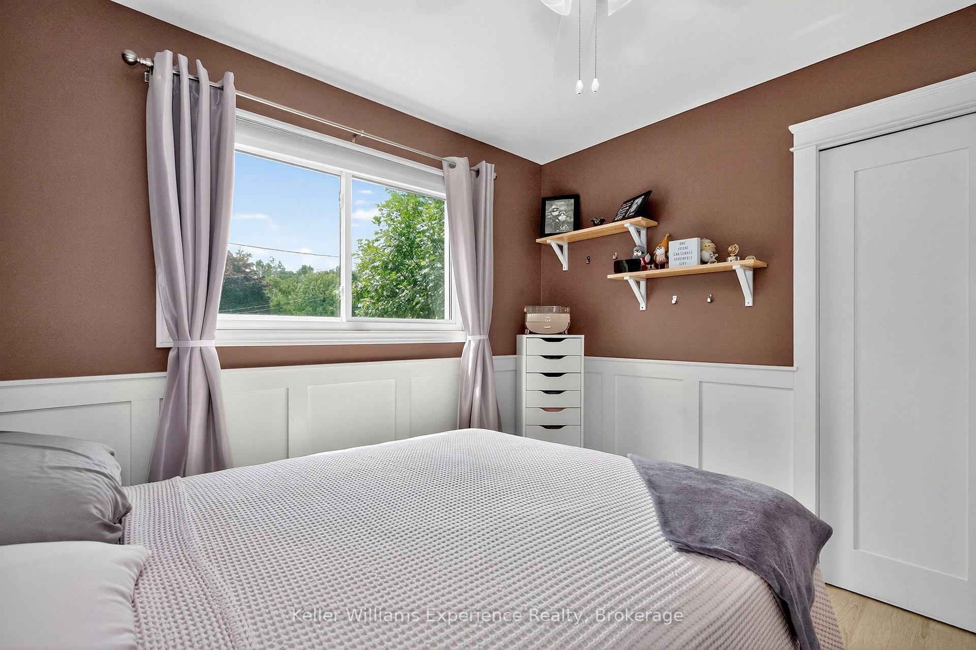 Photo 12 of 1128 Edgar Court, Midland — HOMEH
