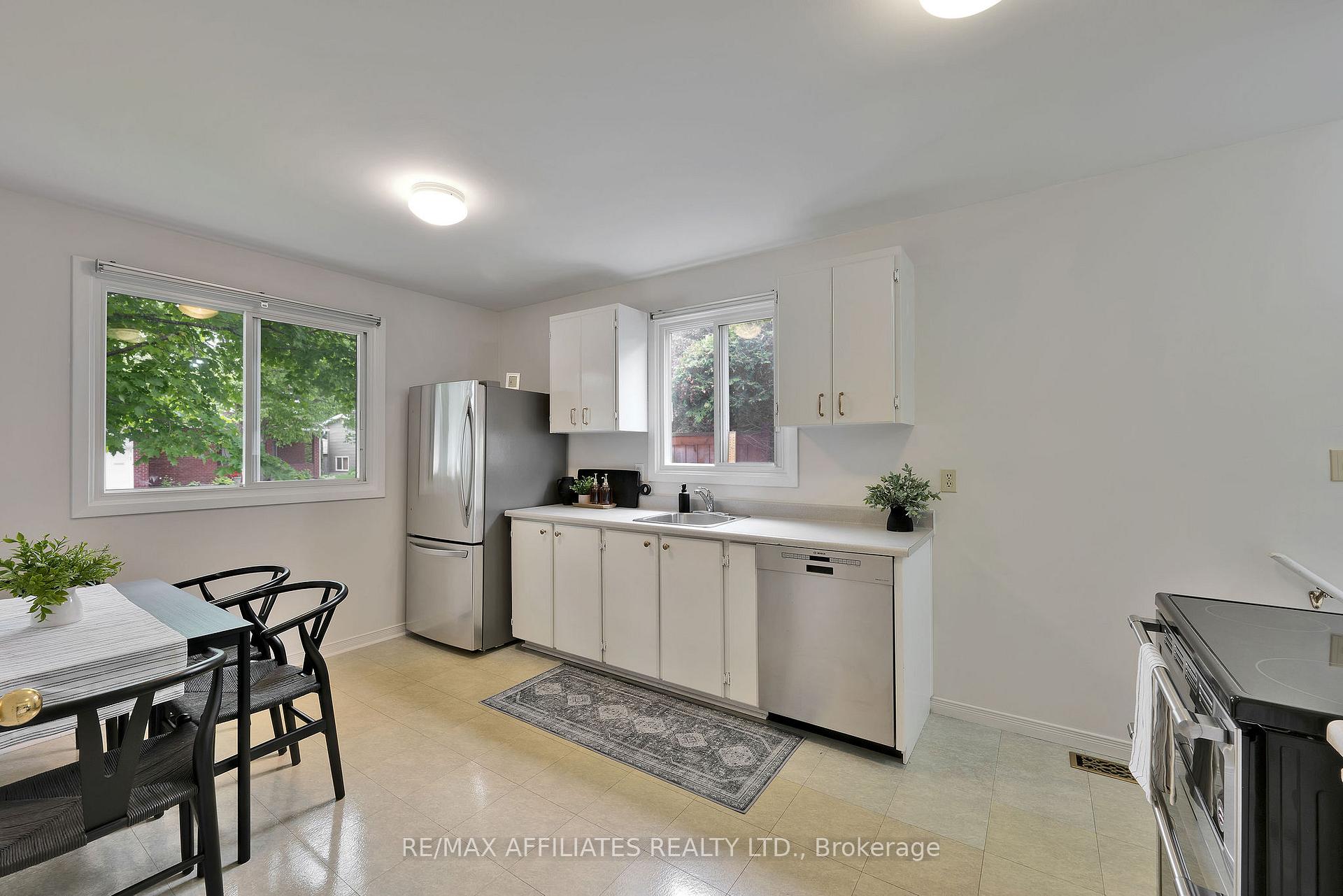 Photo 9 of 140 Post Road, Ottawa, Kanata - Glencairn/Hazeldean — HOMEH