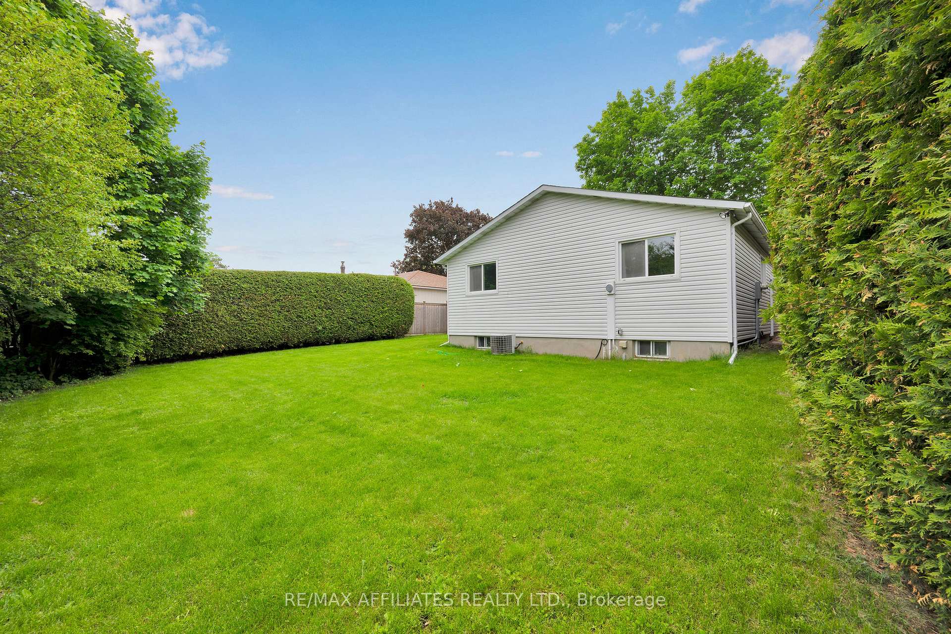 Photo 35 of 140 Post Road, Ottawa, Kanata - Glencairn/Hazeldean — HOMEH