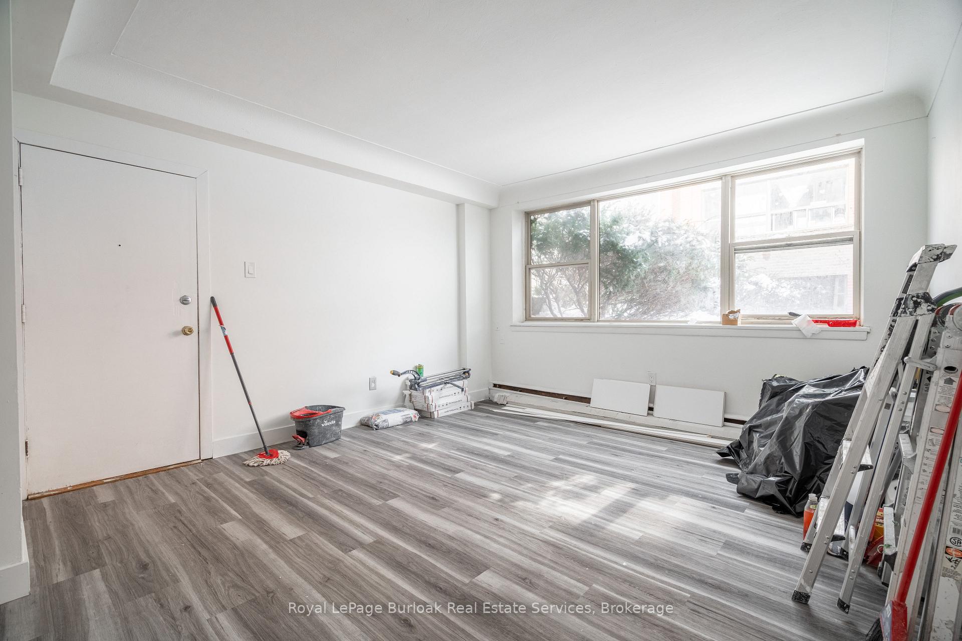 Photo 3 of Unit 1, 169 Park Row S, Hamilton, Delta — HOMEH