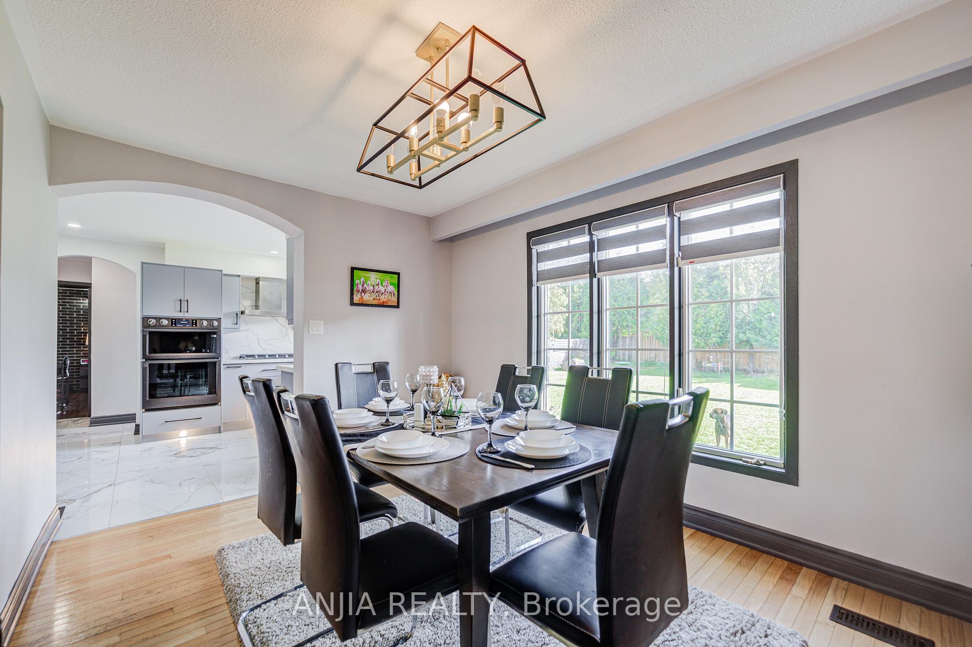 Photo 8 of 7845 Ninth Line, Markham, Box Grove — HOMEH