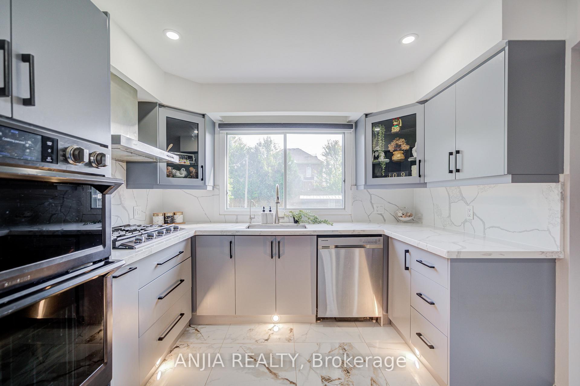 Photo 11 of 7845 Ninth Line, Markham, Box Grove — HOMEH