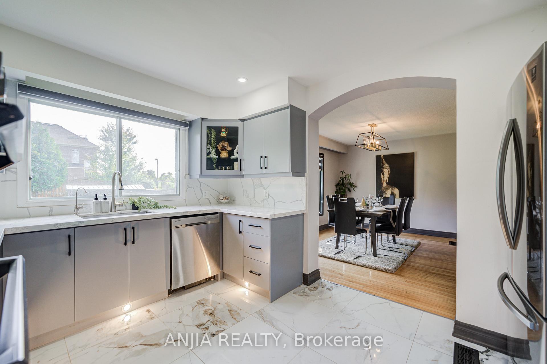 Photo 12 of 7845 Ninth Line, Markham, Box Grove — HOMEH