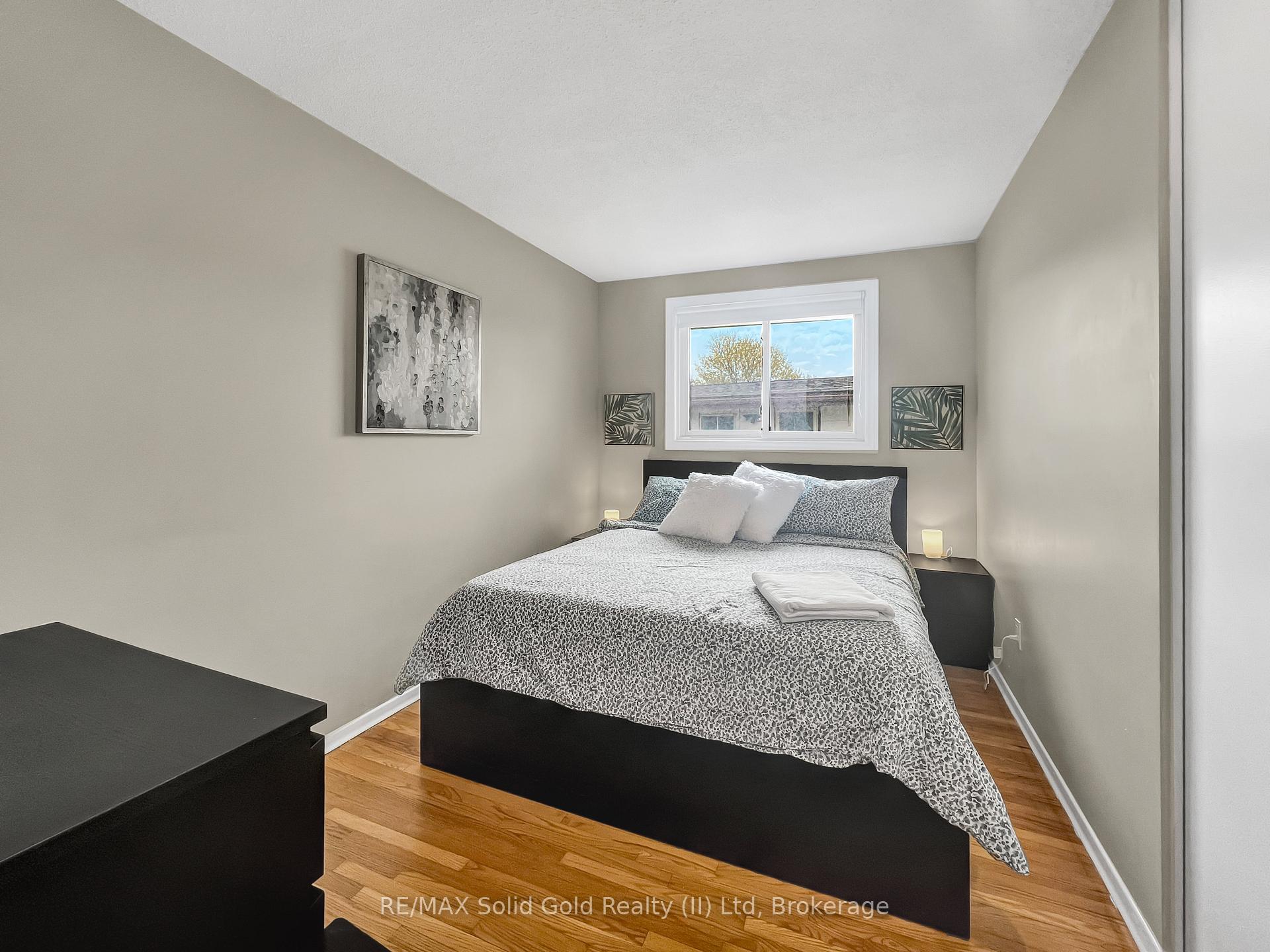 Photo 13 of 267 Kingswood Drive, Kitchener — HOMEH