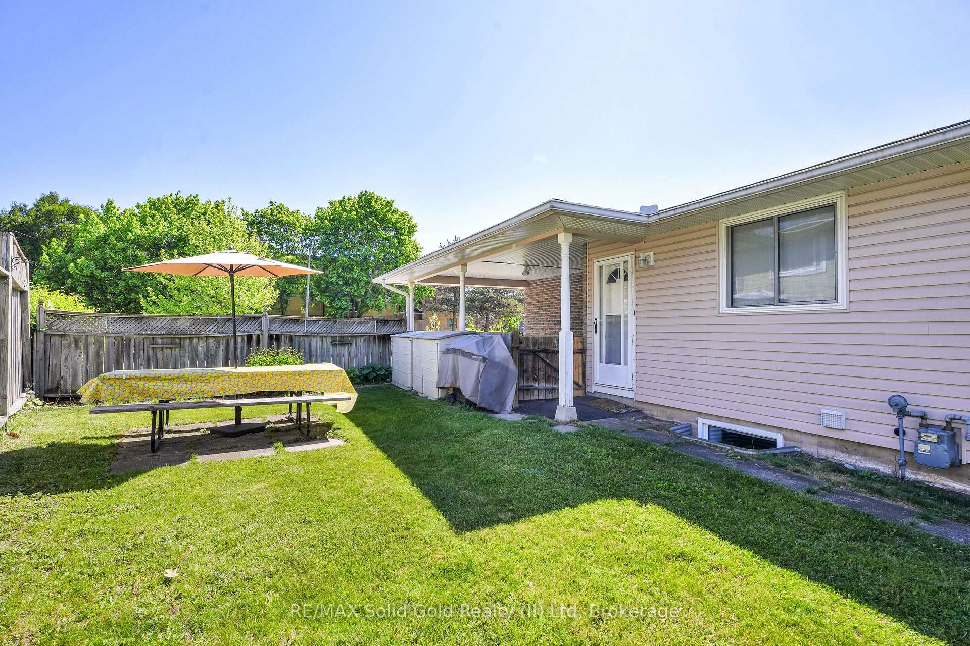 Photo 31 of 267 Kingswood Drive, Kitchener — HOMEH