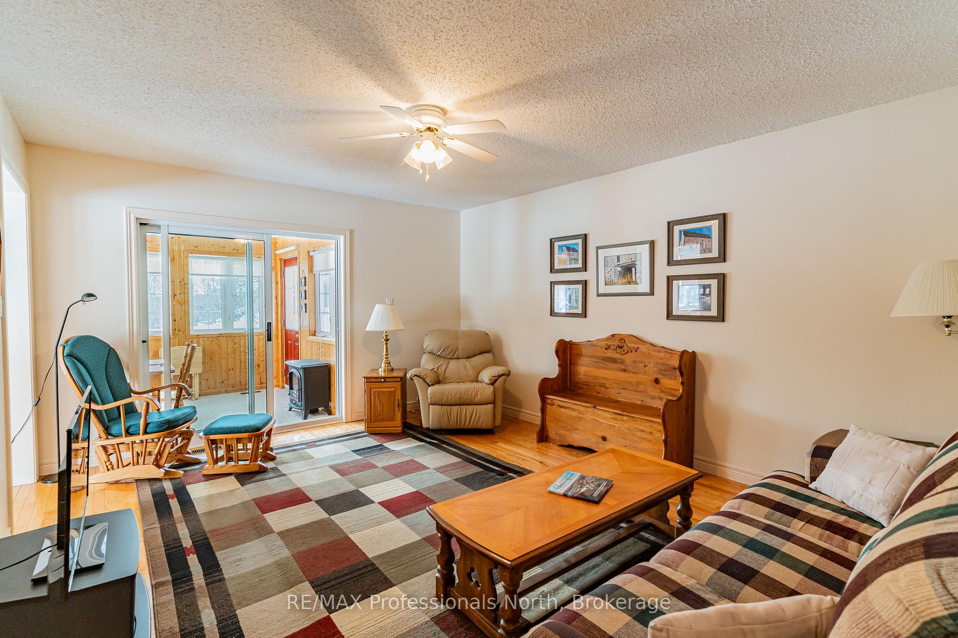 Photo 15 of 1119 Deep Bay Road, Minden Hills, Lutterworth — HOMEH