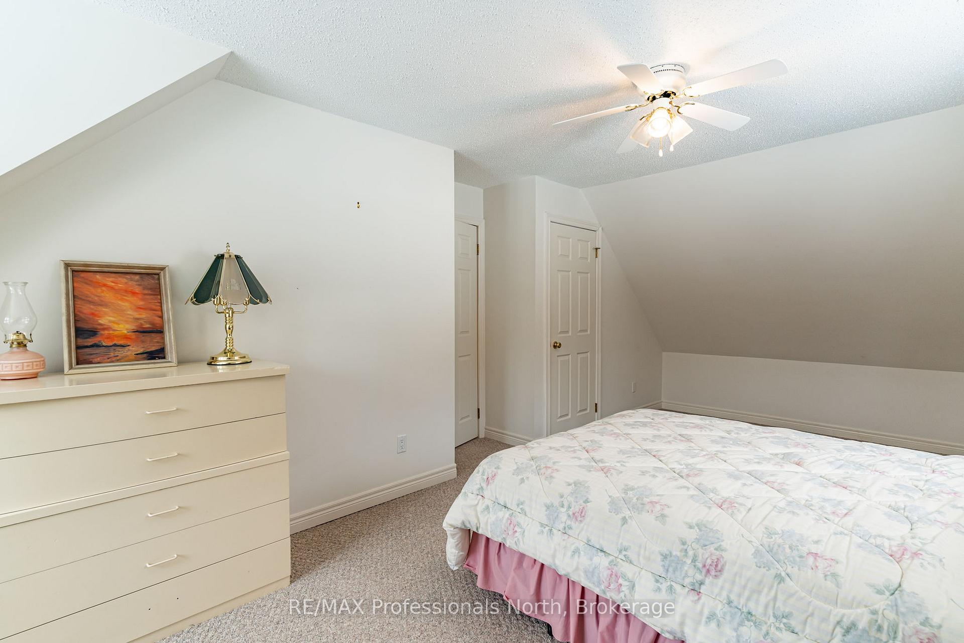 Photo 29 of 1119 Deep Bay Road, Minden Hills, Lutterworth — HOMEH