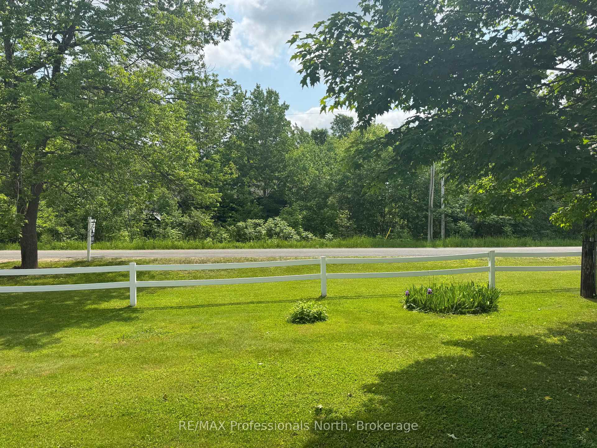 Photo 40 of 1119 Deep Bay Road, Minden Hills, Lutterworth — HOMEH
