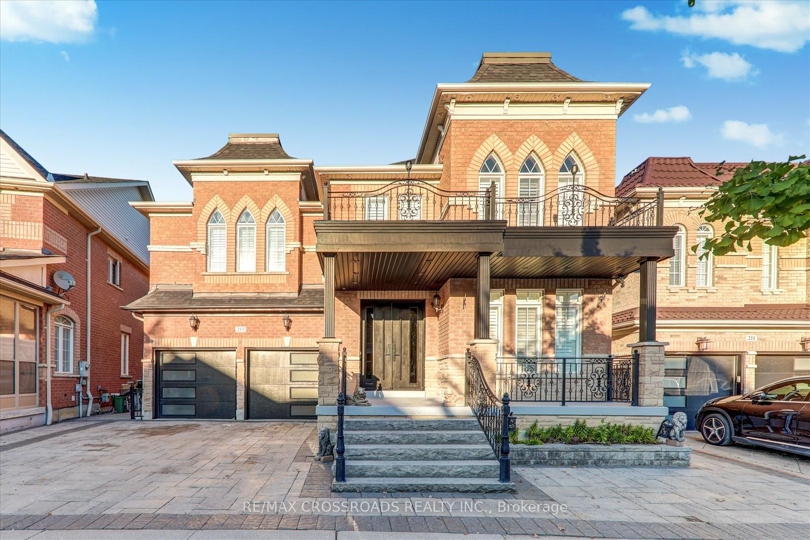 Photo 1 of 213 Riverwalk Drive, Markham, Box Grove — HOMEH