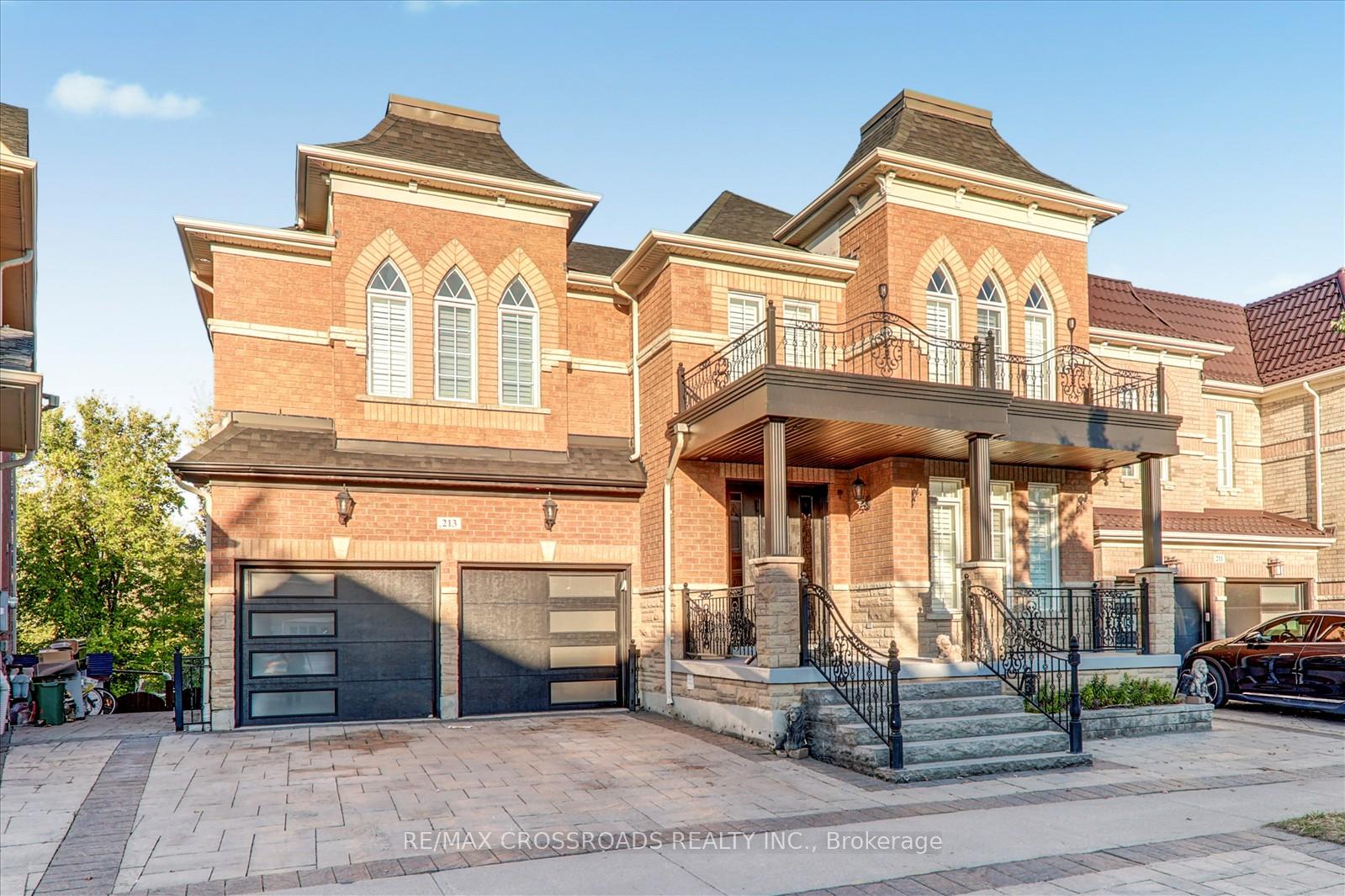 Photo 3 of 213 Riverwalk Drive, Markham, Box Grove — HOMEH