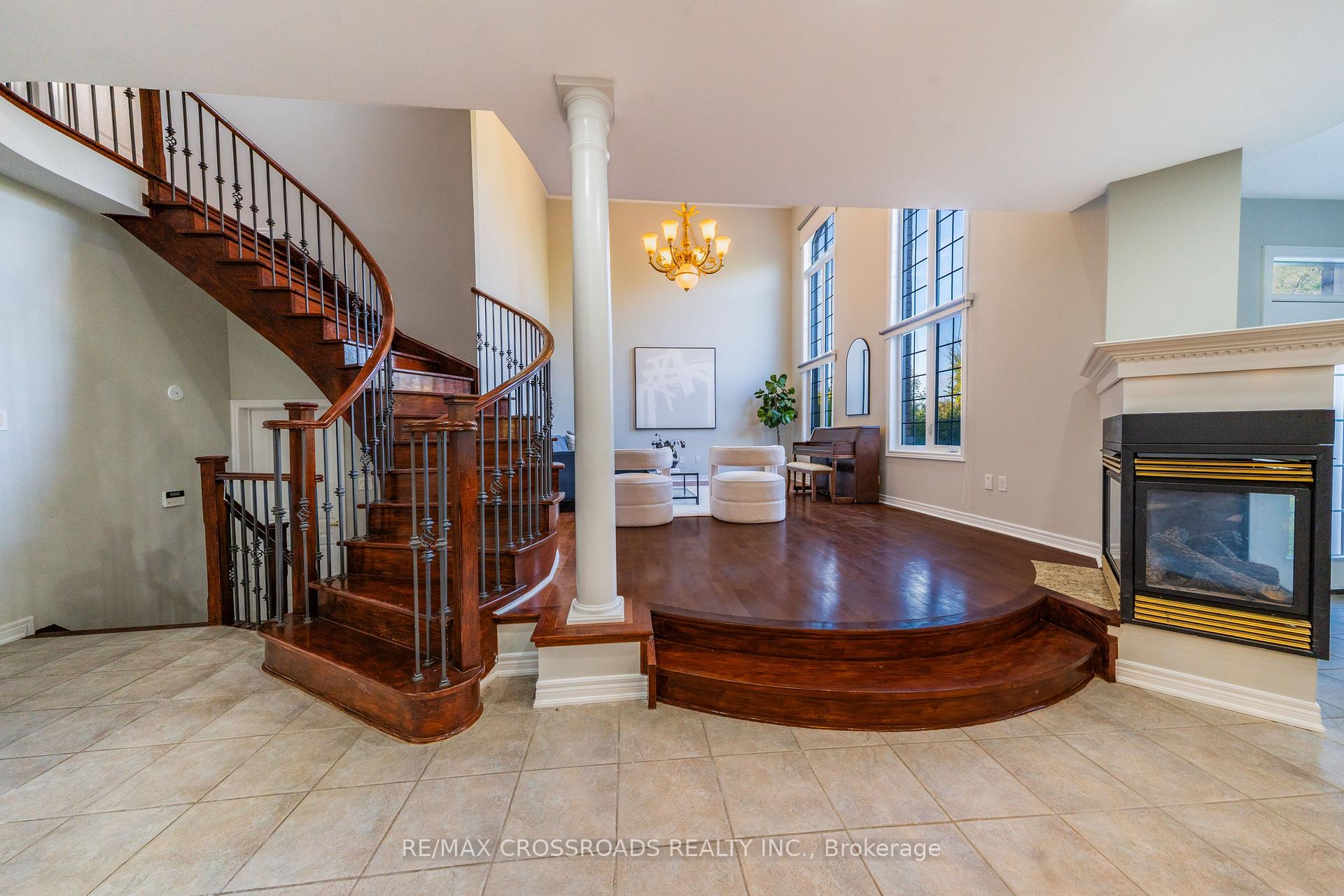 Photo 17 of 213 Riverwalk Drive, Markham, Box Grove — HOMEH
