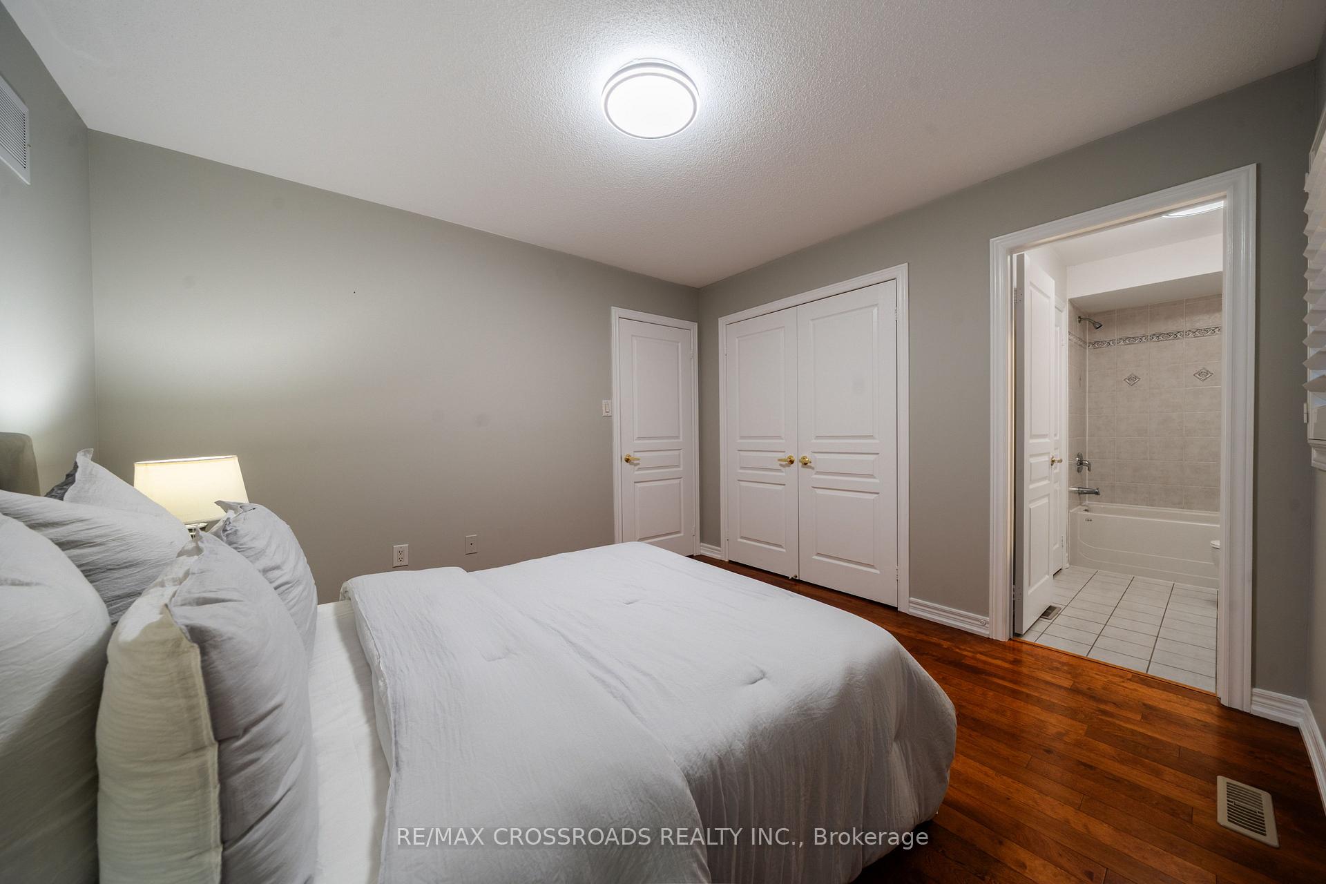 Photo 28 of 213 Riverwalk Drive, Markham, Box Grove — HOMEH