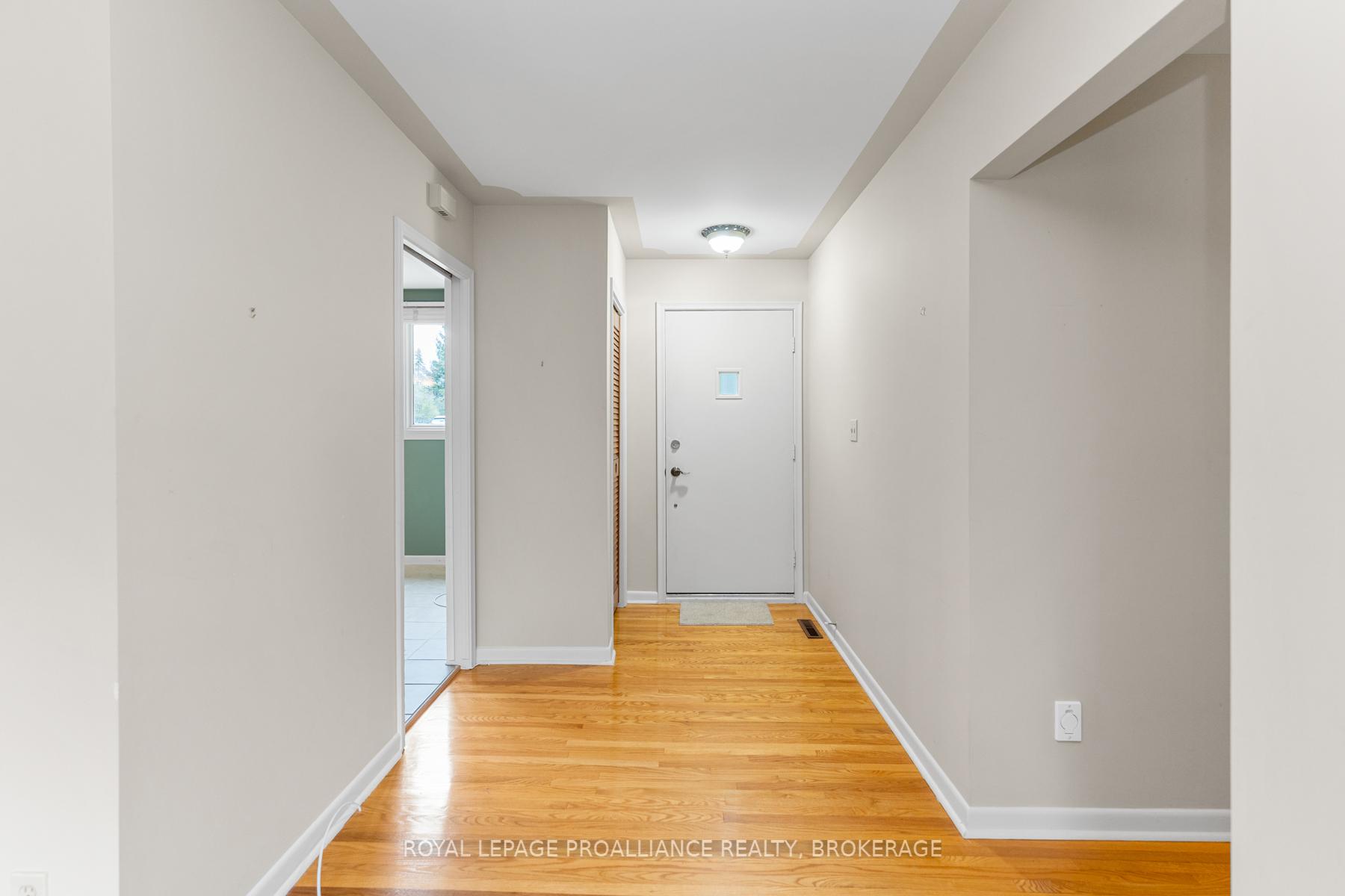 Photo 15 of 1071 Lincoln Drive, Kingston, South of Taylor-Kidd Blvd — HOMEH