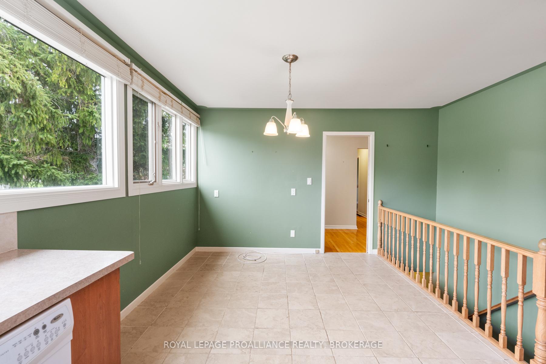 Photo 28 of 1071 Lincoln Drive, Kingston, South of Taylor-Kidd Blvd — HOMEH