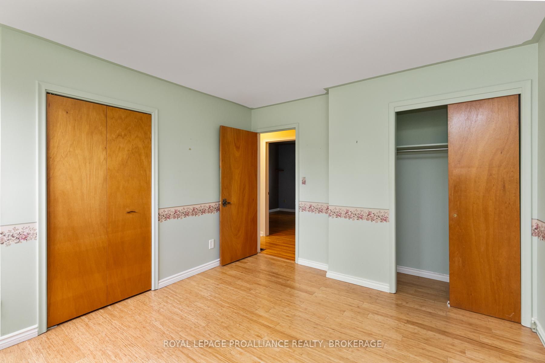 Photo 34 of 1071 Lincoln Drive, Kingston, South of Taylor-Kidd Blvd — HOMEH