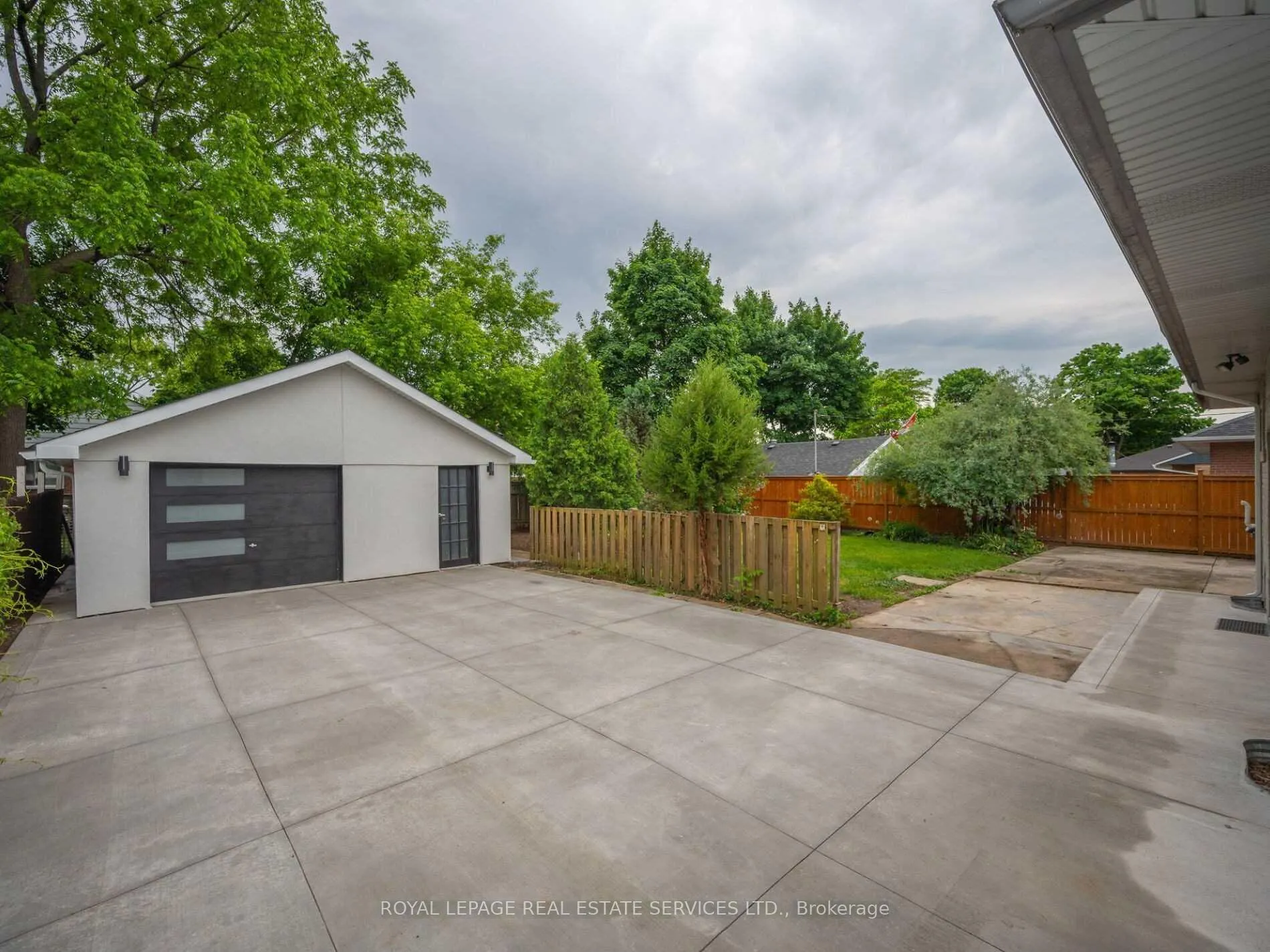 Photo 3 of 372 Highside Drive, Milton, Old Milton — HOMEH