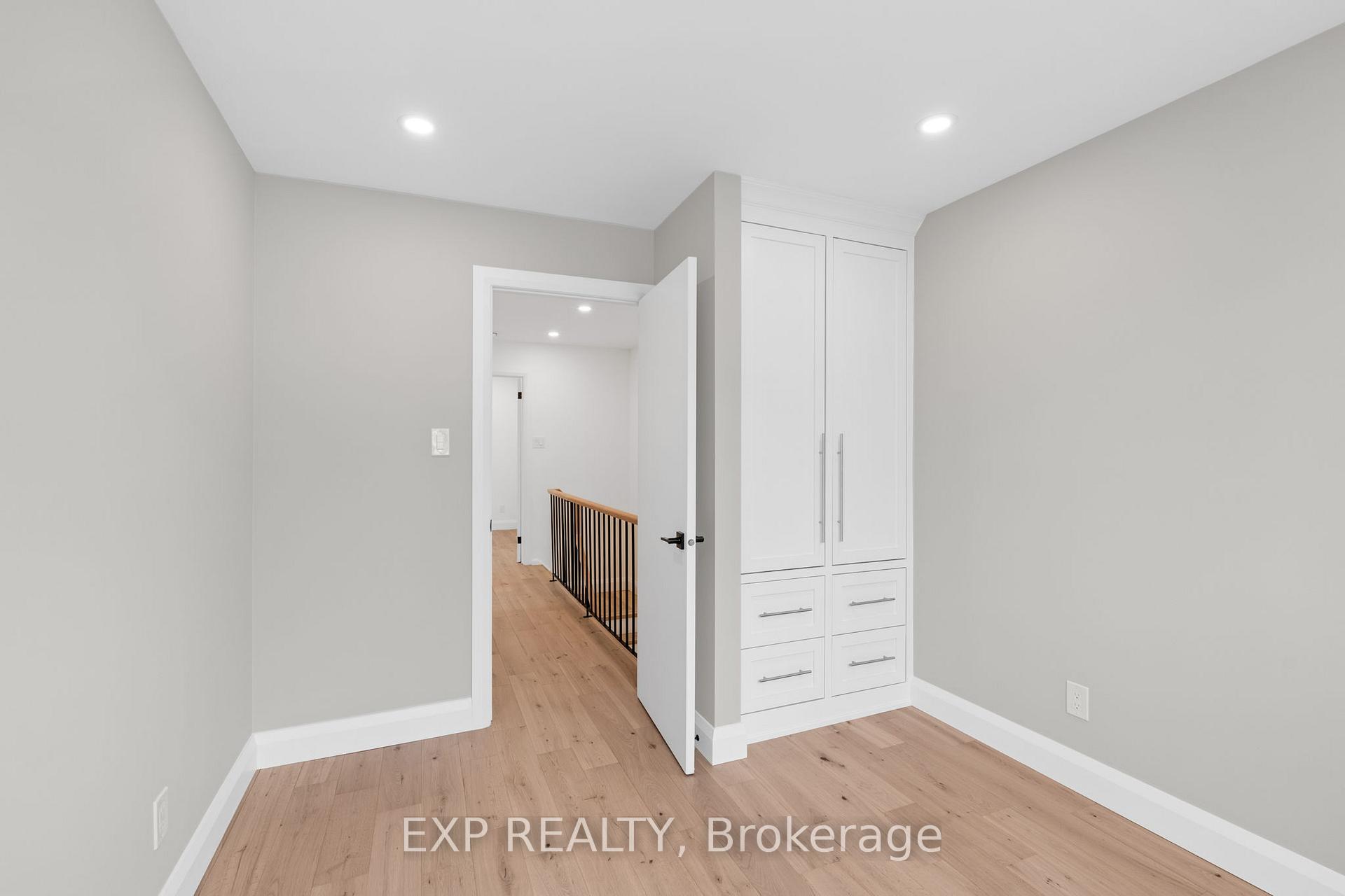 Photo 26 of 2 Equestrian Drive, Ottawa, Kanata - Bridlewood — HOMEH