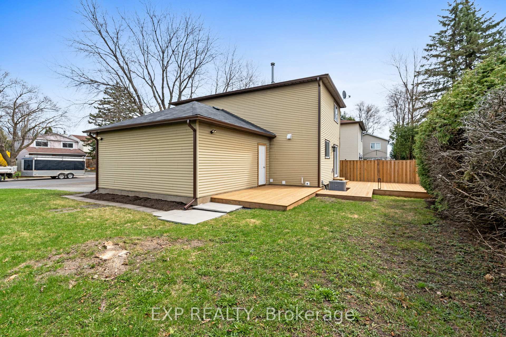 Photo 30 of 2 Equestrian Drive, Ottawa, Kanata - Bridlewood — HOMEH