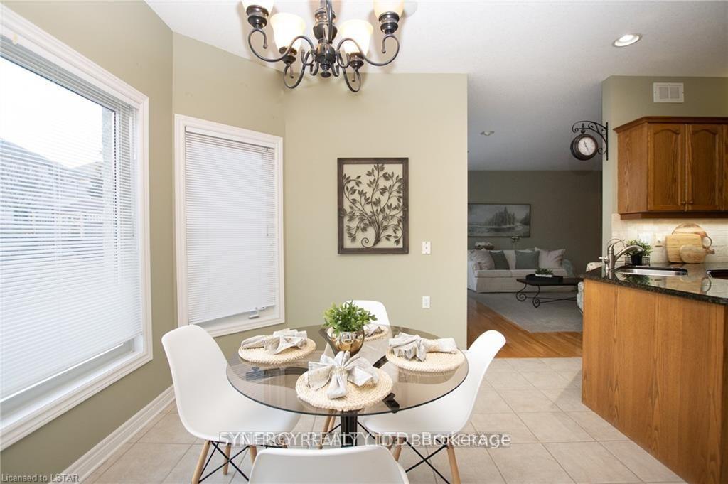 Photo 13 of 21 Calvert Lane, Middlesex Centre, Ilderton — HOMEH