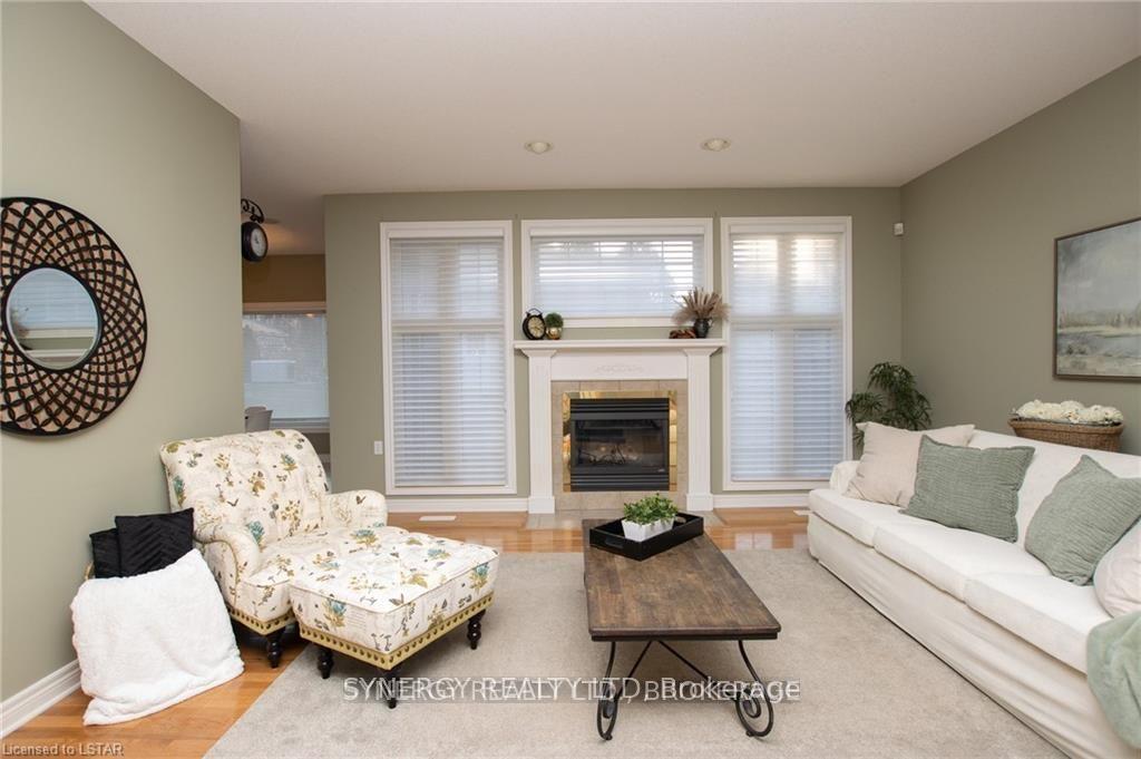 Photo 14 of 21 Calvert Lane, Middlesex Centre, Ilderton — HOMEH