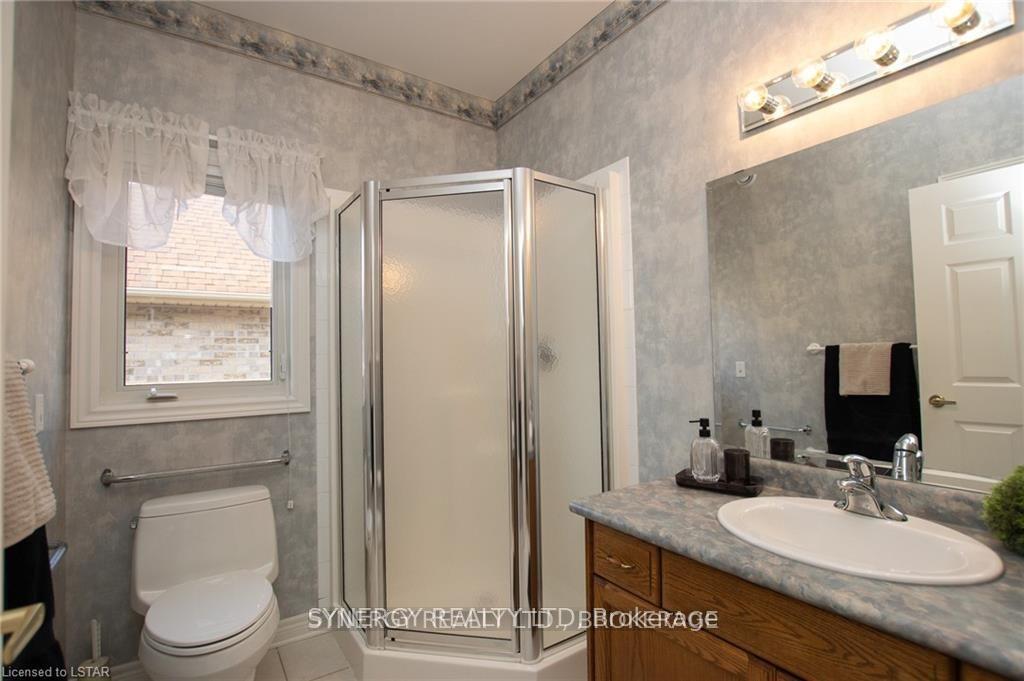 Photo 21 of 21 Calvert Lane, Middlesex Centre, Ilderton — HOMEH