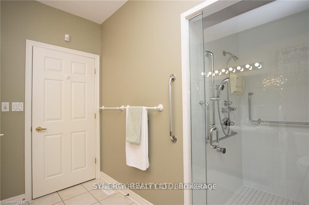 Photo 29 of 21 Calvert Lane, Middlesex Centre, Ilderton — HOMEH