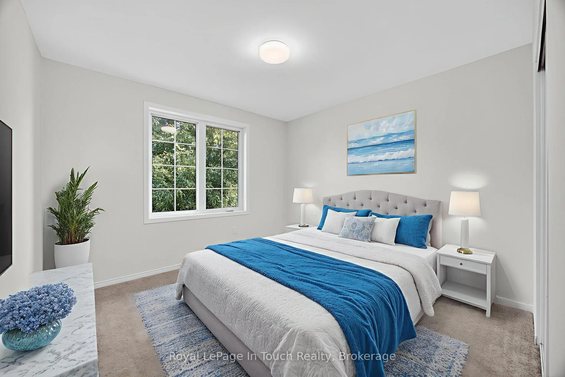 Photo 9 of 640 Wayne Crescent, Midland — HOMEH