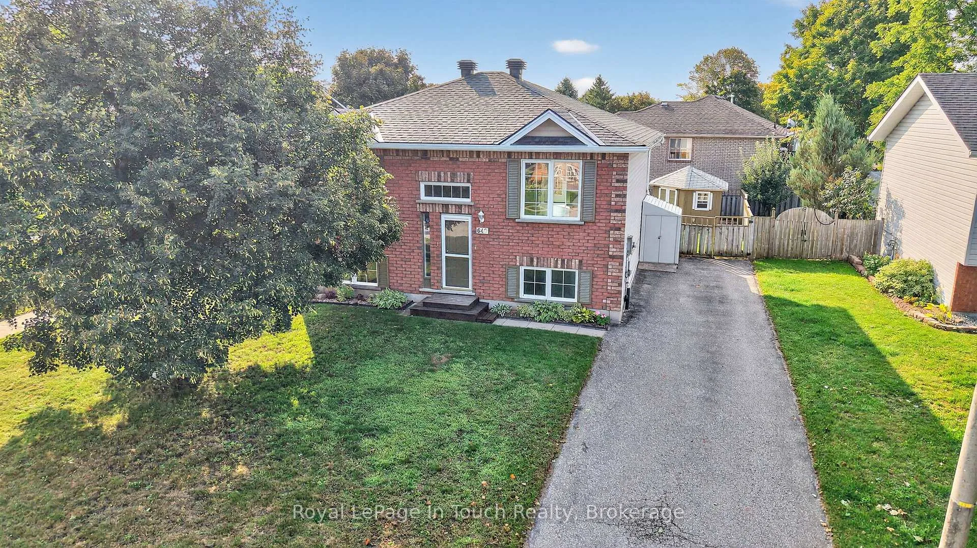 Photo 23 of 640 Wayne Crescent, Midland — HOMEH