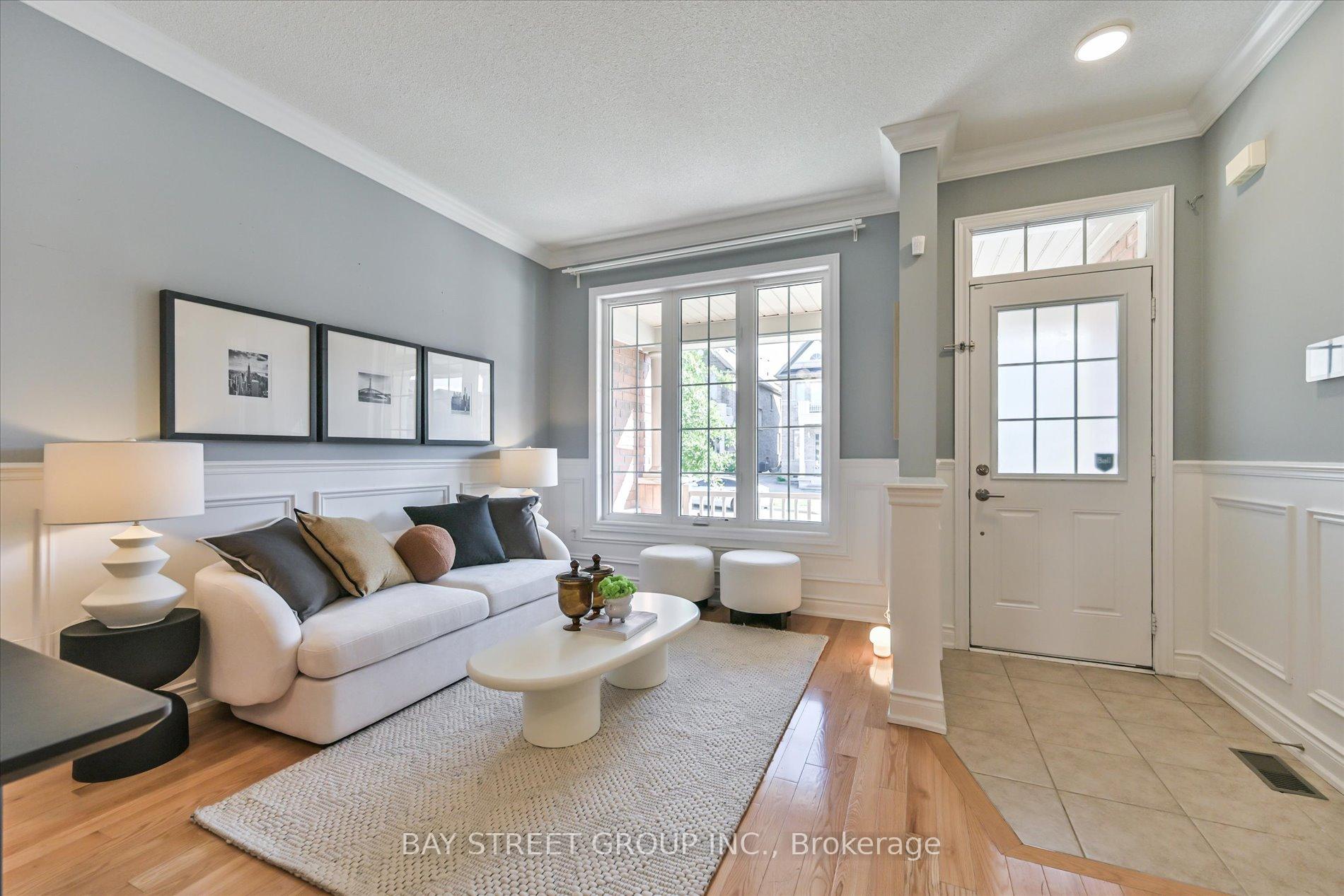 Photo 5 of 30 Harbord Street, Markham, Berczy — HOMEH