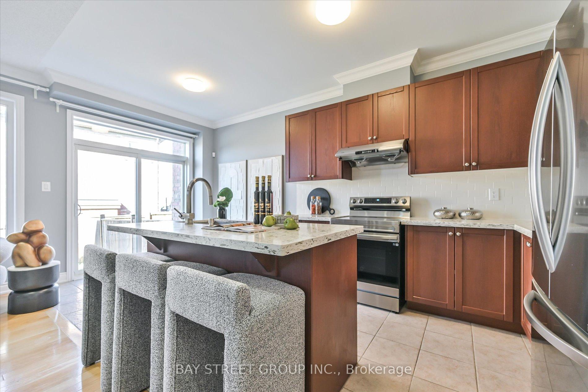 Photo 15 of 30 Harbord Street, Markham, Berczy — HOMEH