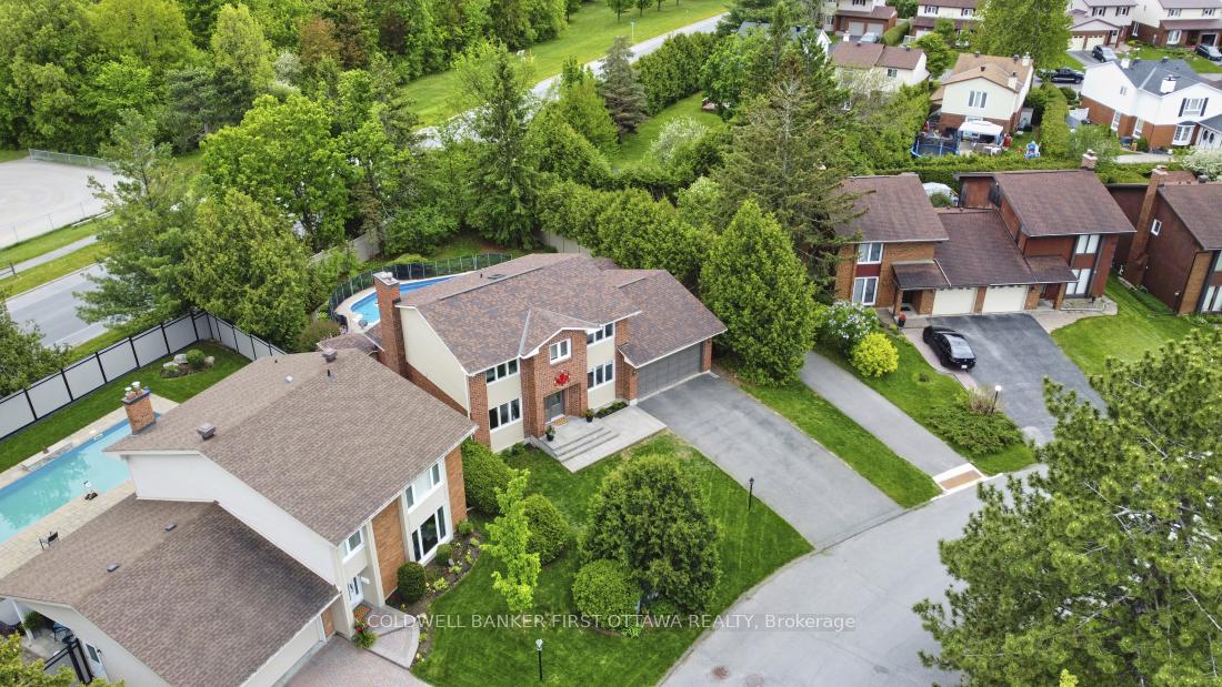 Photo 32 of 17 Nanook Crescent, Ottawa, Kanata - Katimavik — HOMEH