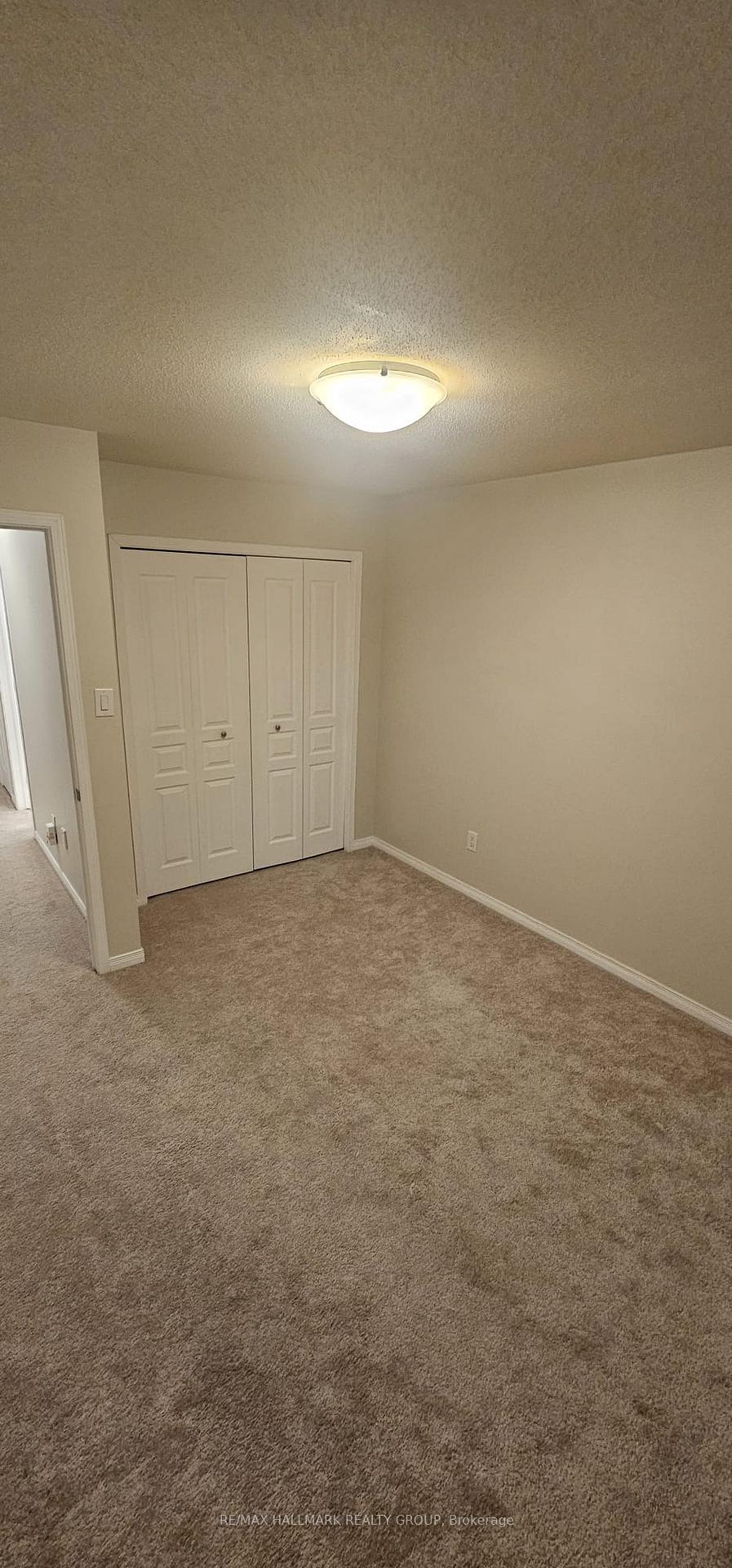 Photo 19 of 423 Celtic Ridge Crescent W, Ottawa, Kanata - Morgan's Grant/South March — HOMEH
