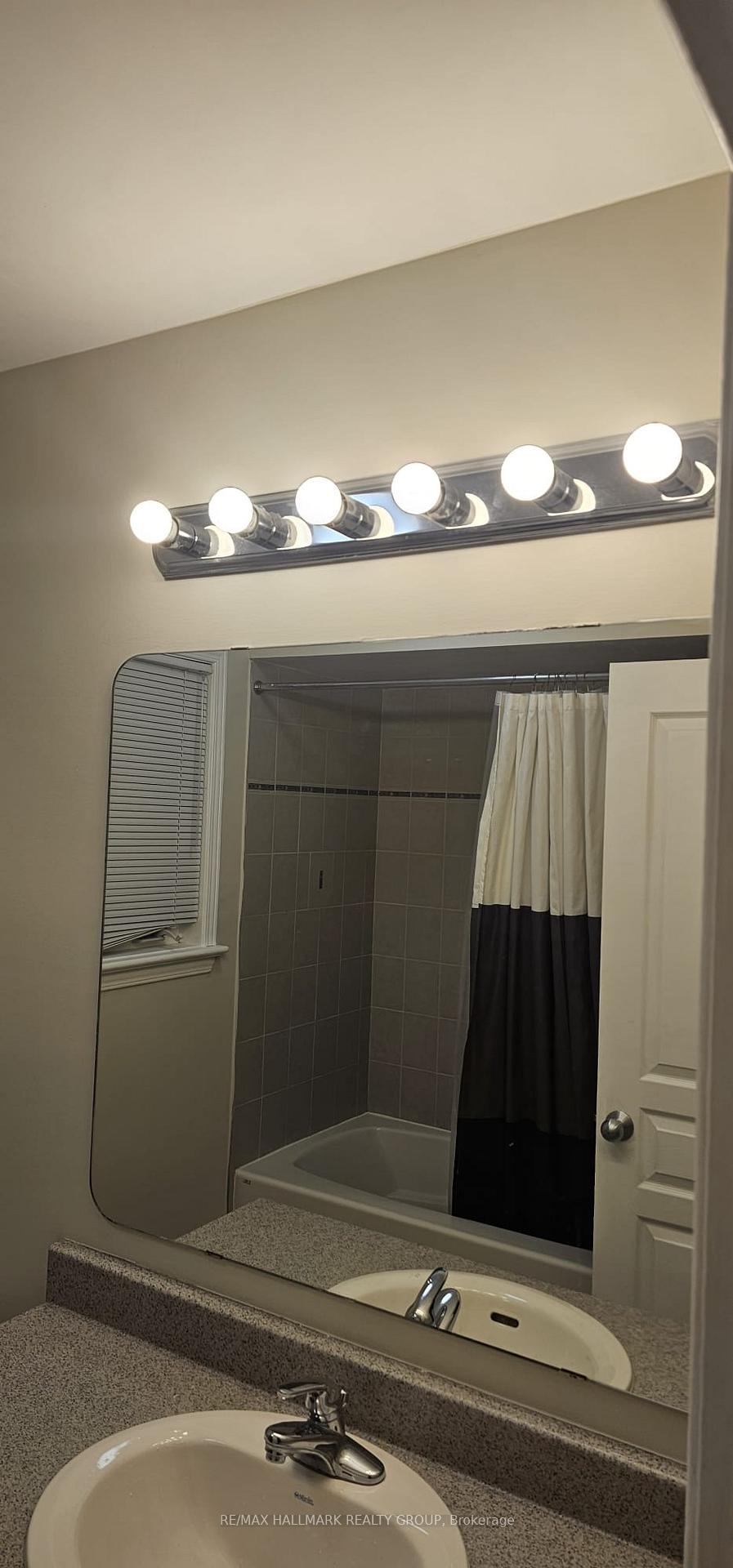 Photo 22 of 423 Celtic Ridge Crescent W, Ottawa, Kanata - Morgan's Grant/South March — HOMEH