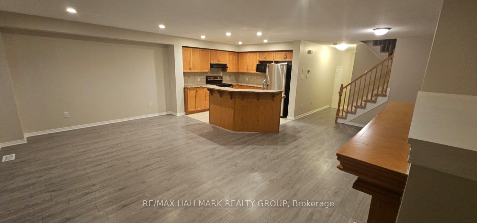 Photo 24 of 423 Celtic Ridge Crescent W, Ottawa, Kanata - Morgan's Grant/South March — HOMEH
