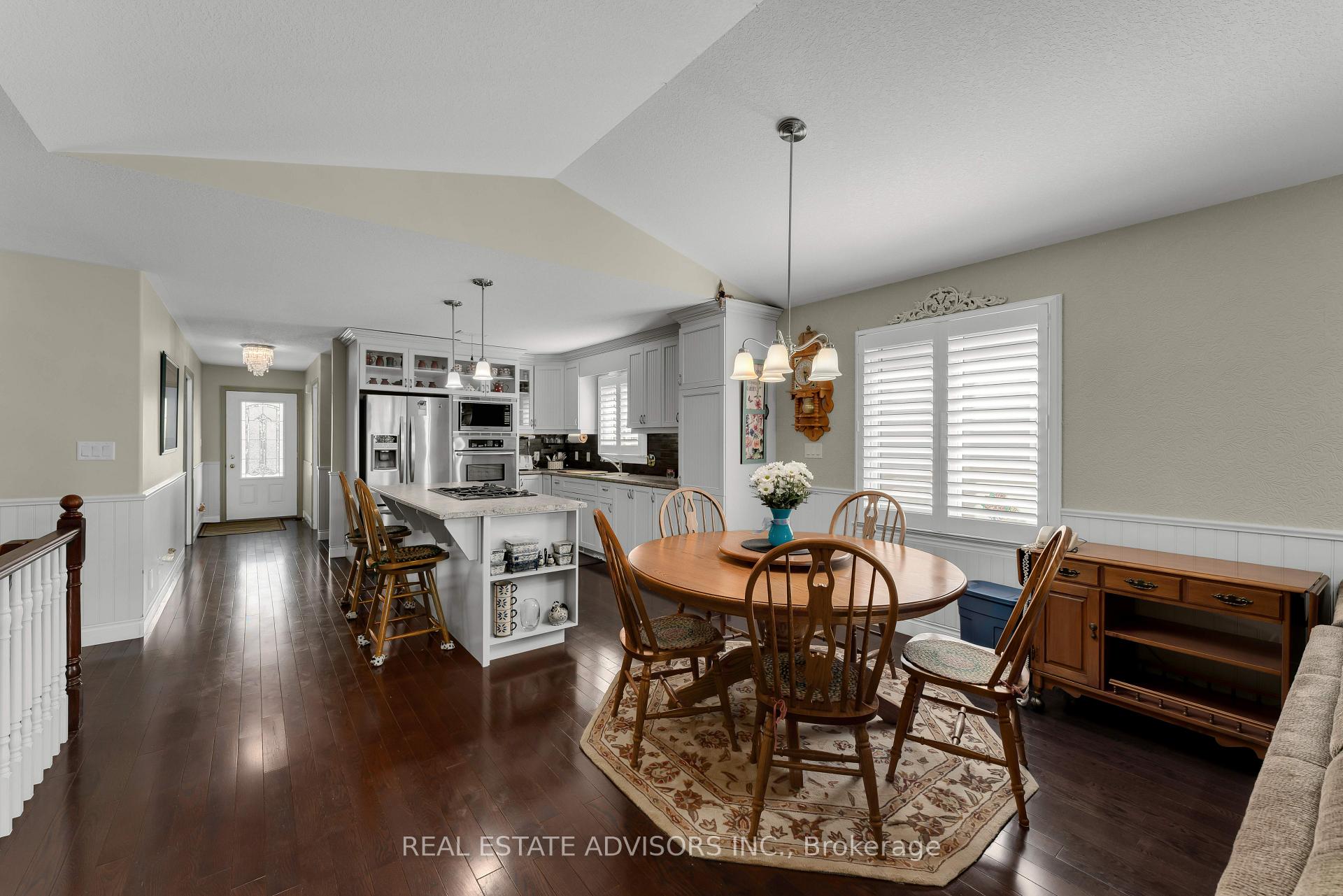Photo 13 of 1124 Crossfield Avenue, Kingston, City Northwest — HOMEH