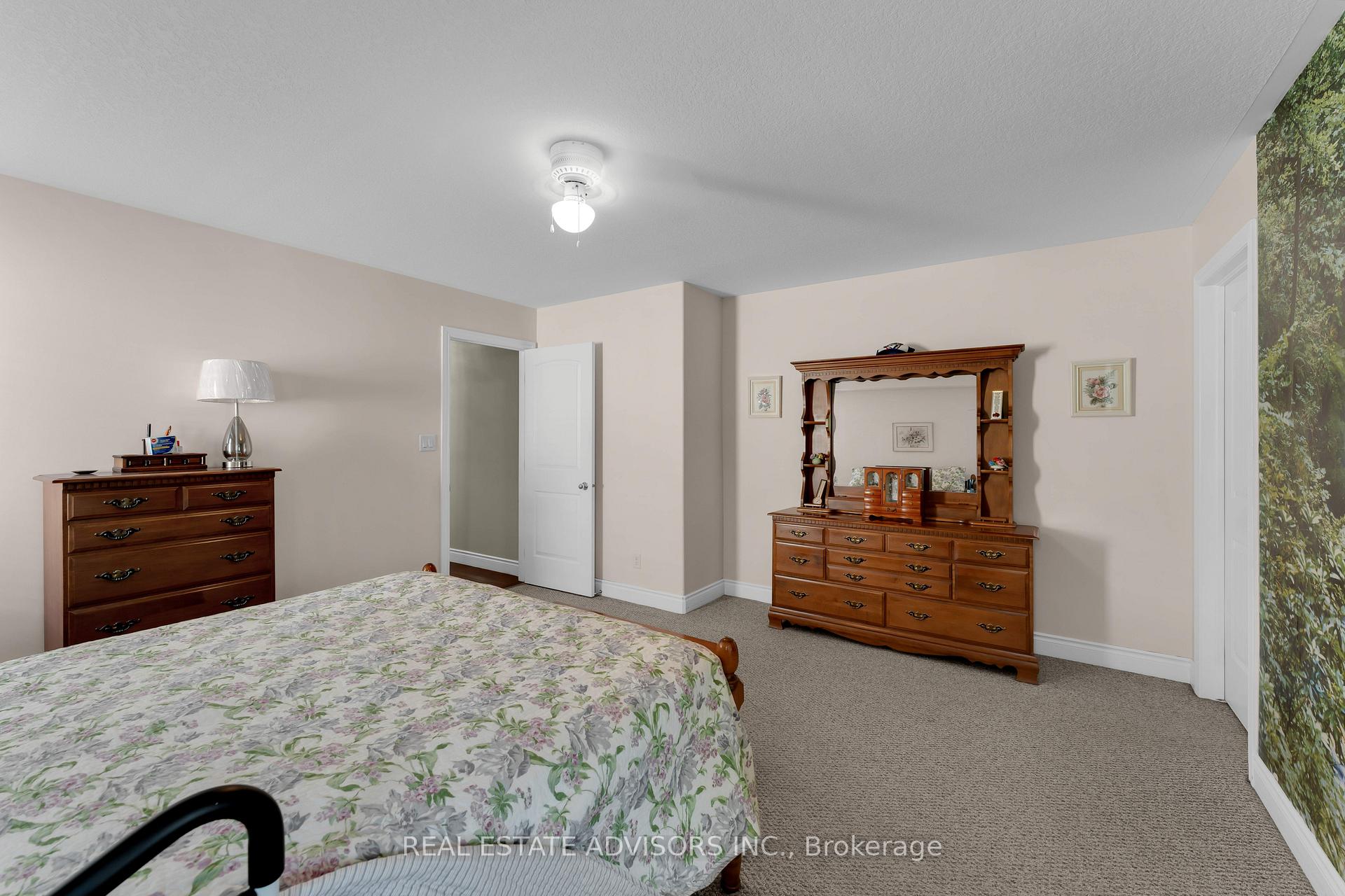 Photo 22 of 1124 Crossfield Avenue, Kingston, City Northwest — HOMEH