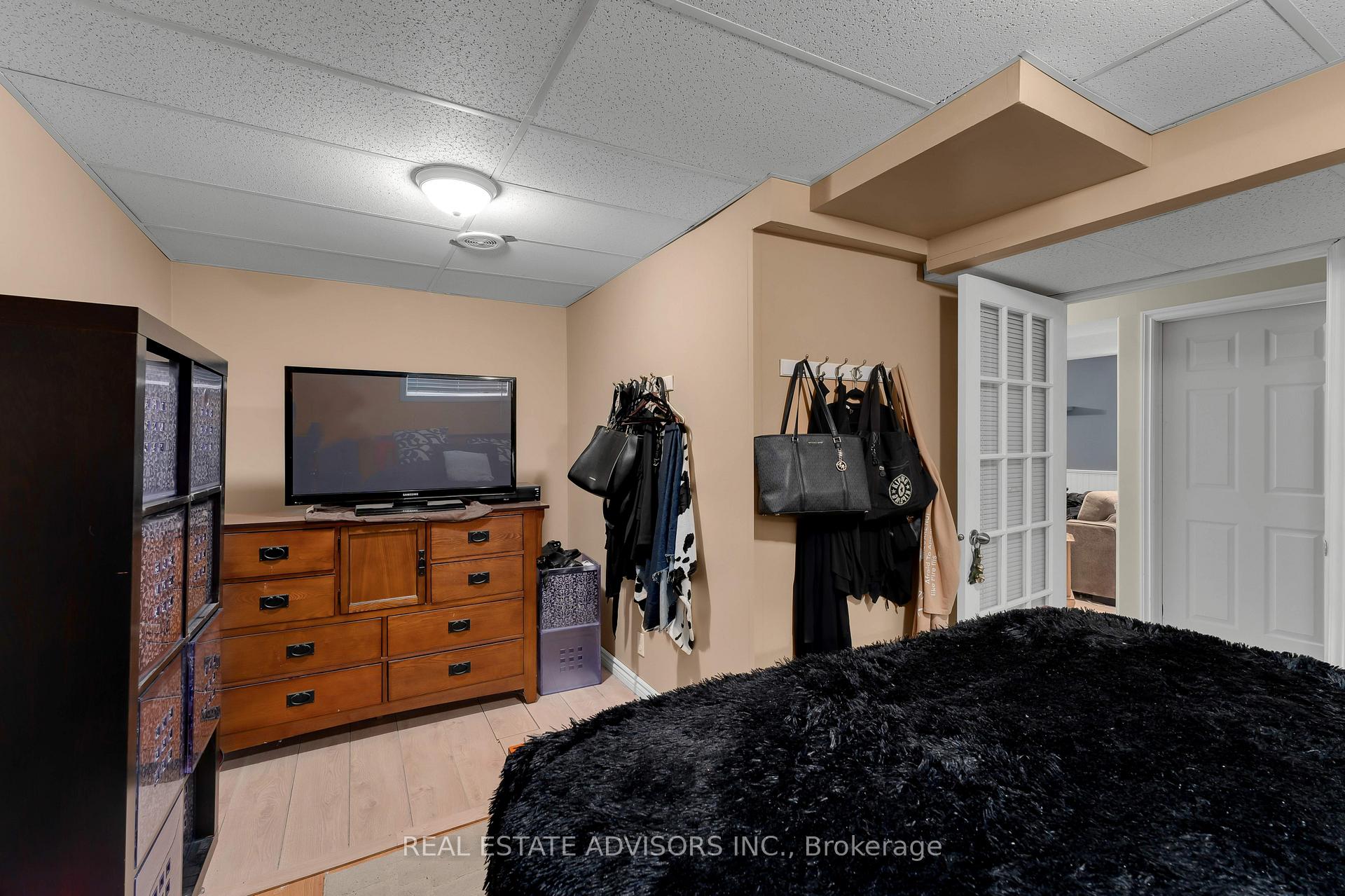 Photo 33 of 1124 Crossfield Avenue, Kingston, City Northwest — HOMEH