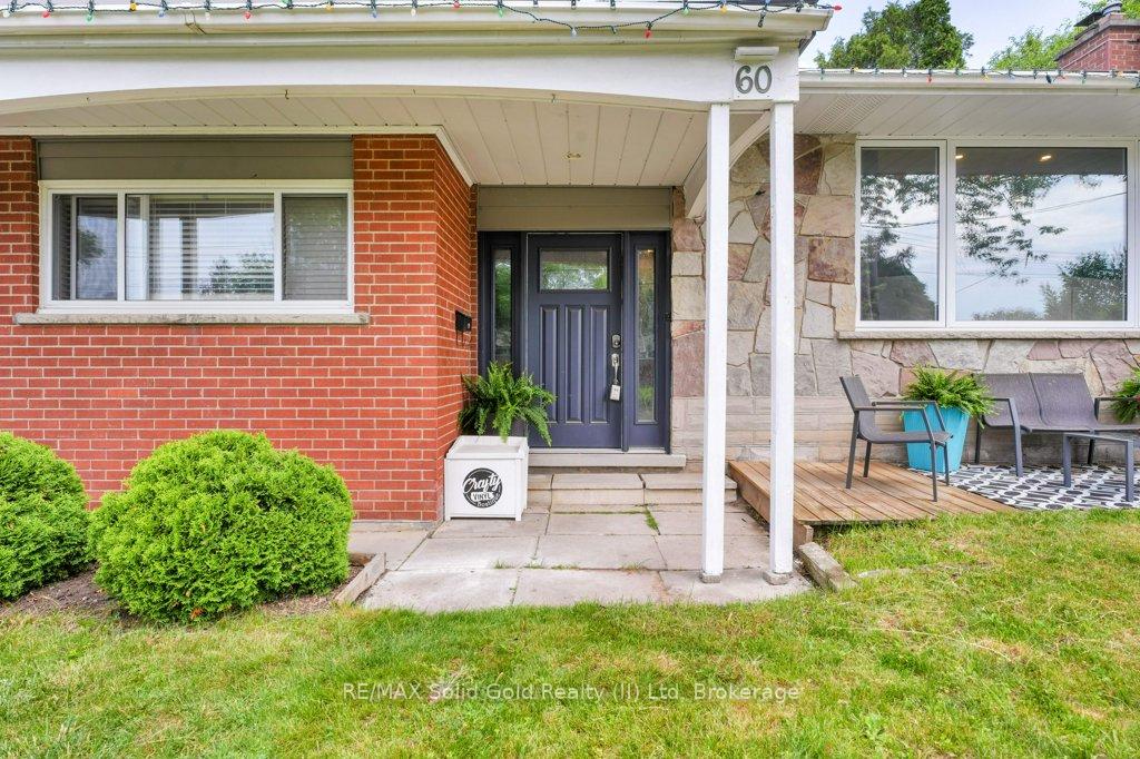 Photo 4 of 60 Springbank Crescent, Kitchener — HOMEH