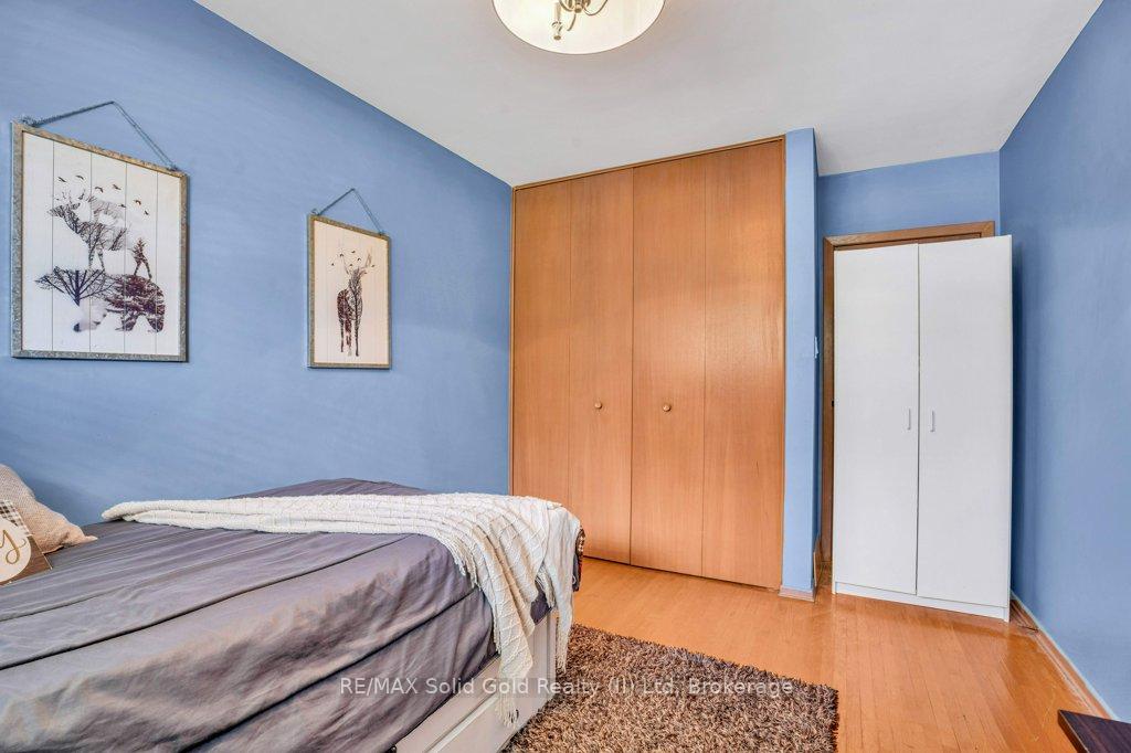 Photo 8 of 60 Springbank Crescent, Kitchener — HOMEH