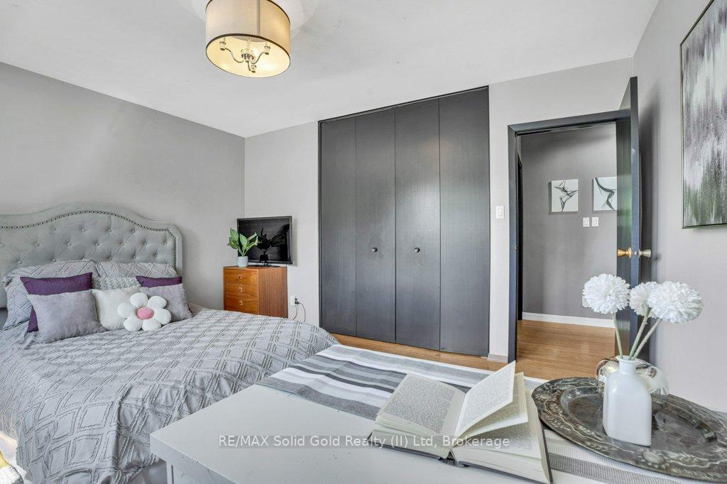 Photo 31 of 60 Springbank Crescent, Kitchener — HOMEH