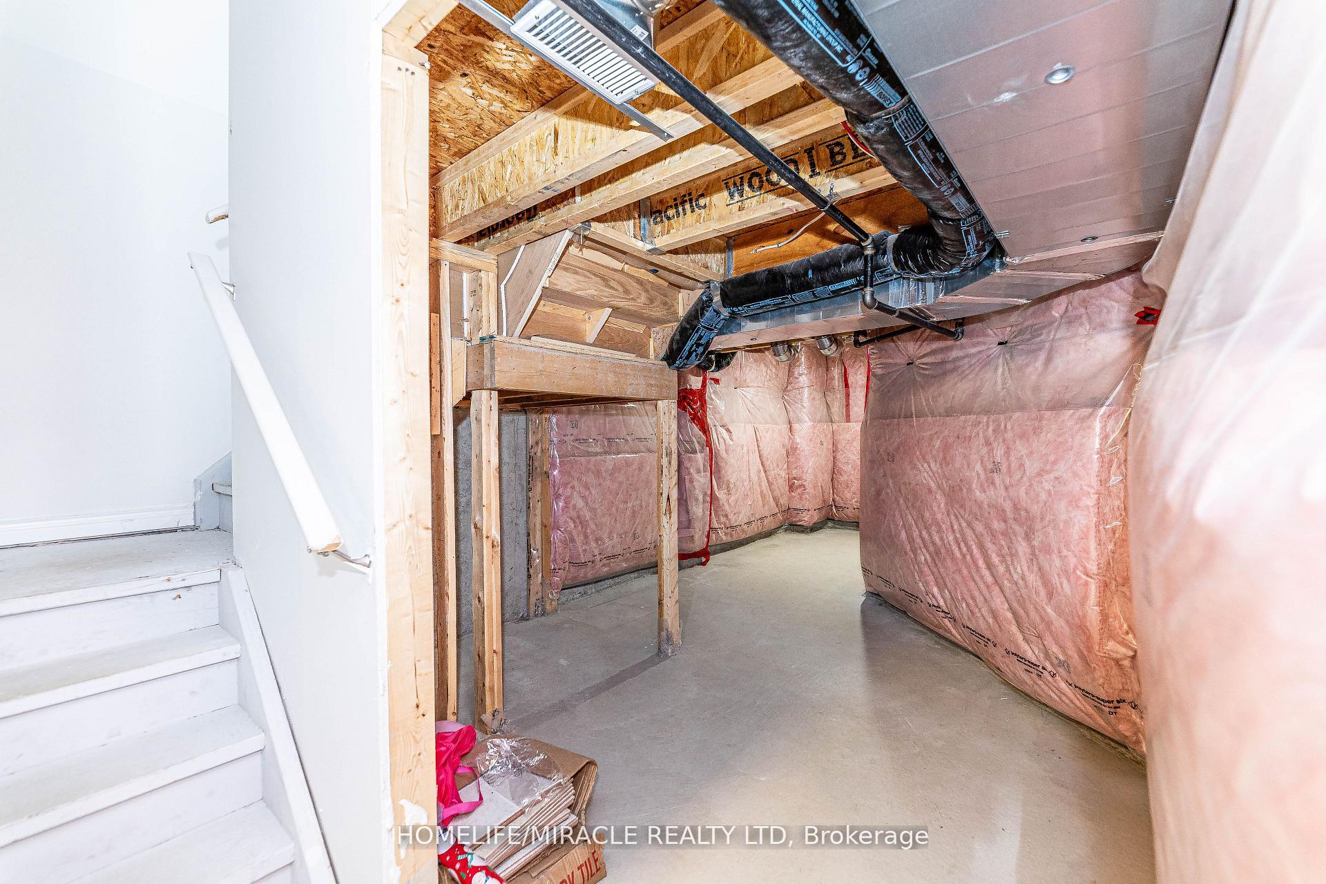 Photo 38 of 1633 Clitherow Street, Milton, Ford — HOMEH