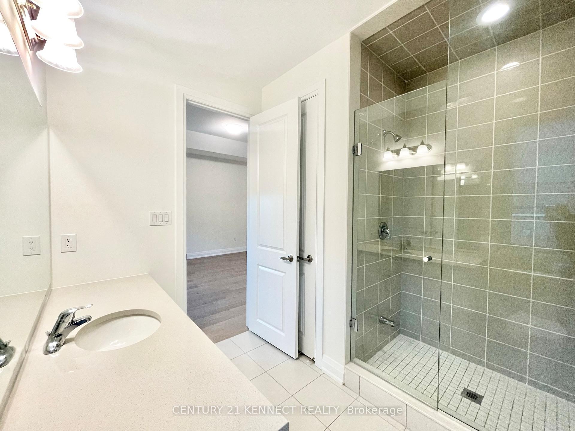 Photo 16 of 16 Cecil Sinclair Drive, Markham, Victoria Square — HOMEH