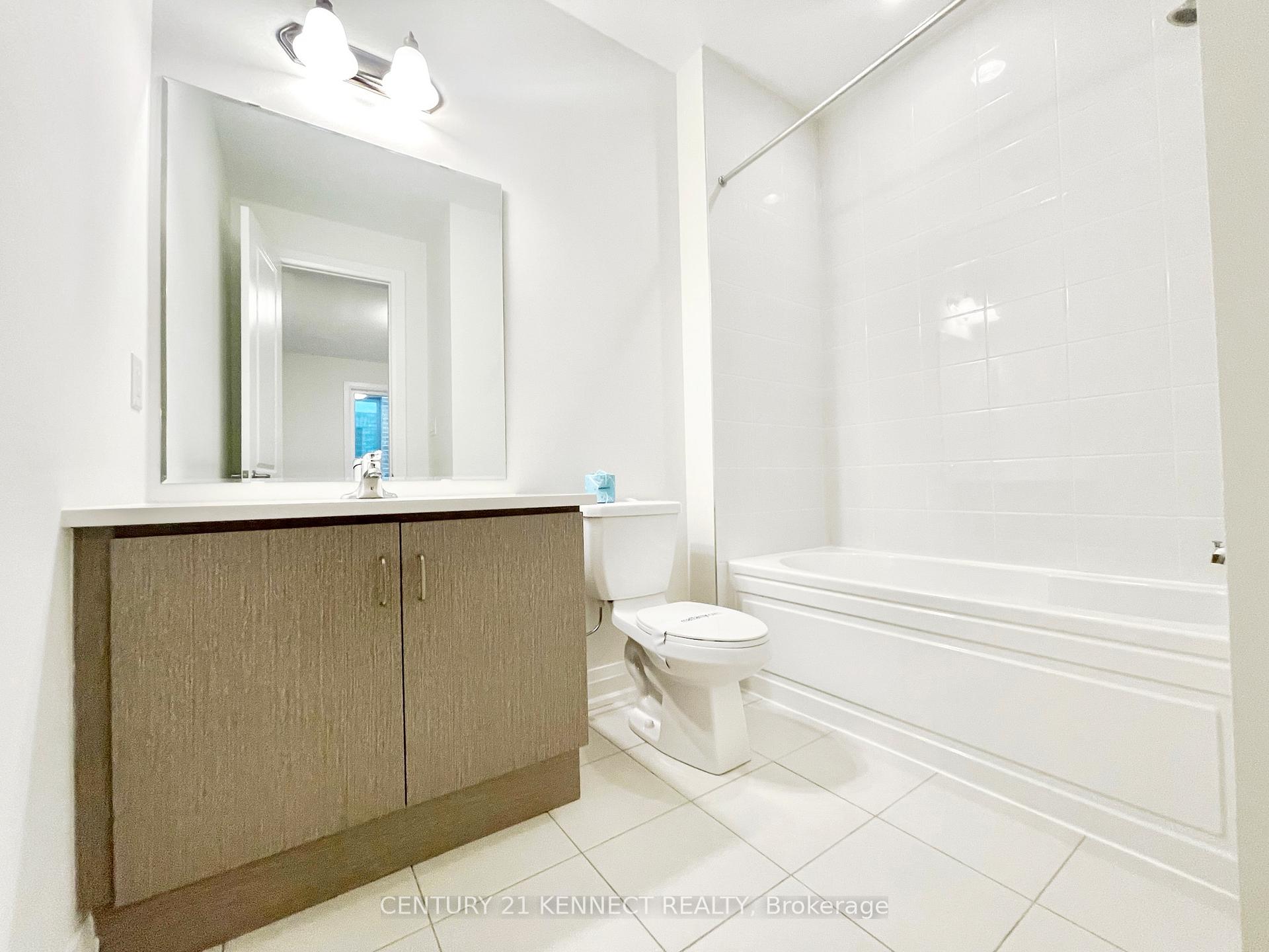 Photo 18 of 16 Cecil Sinclair Drive, Markham, Victoria Square — HOMEH