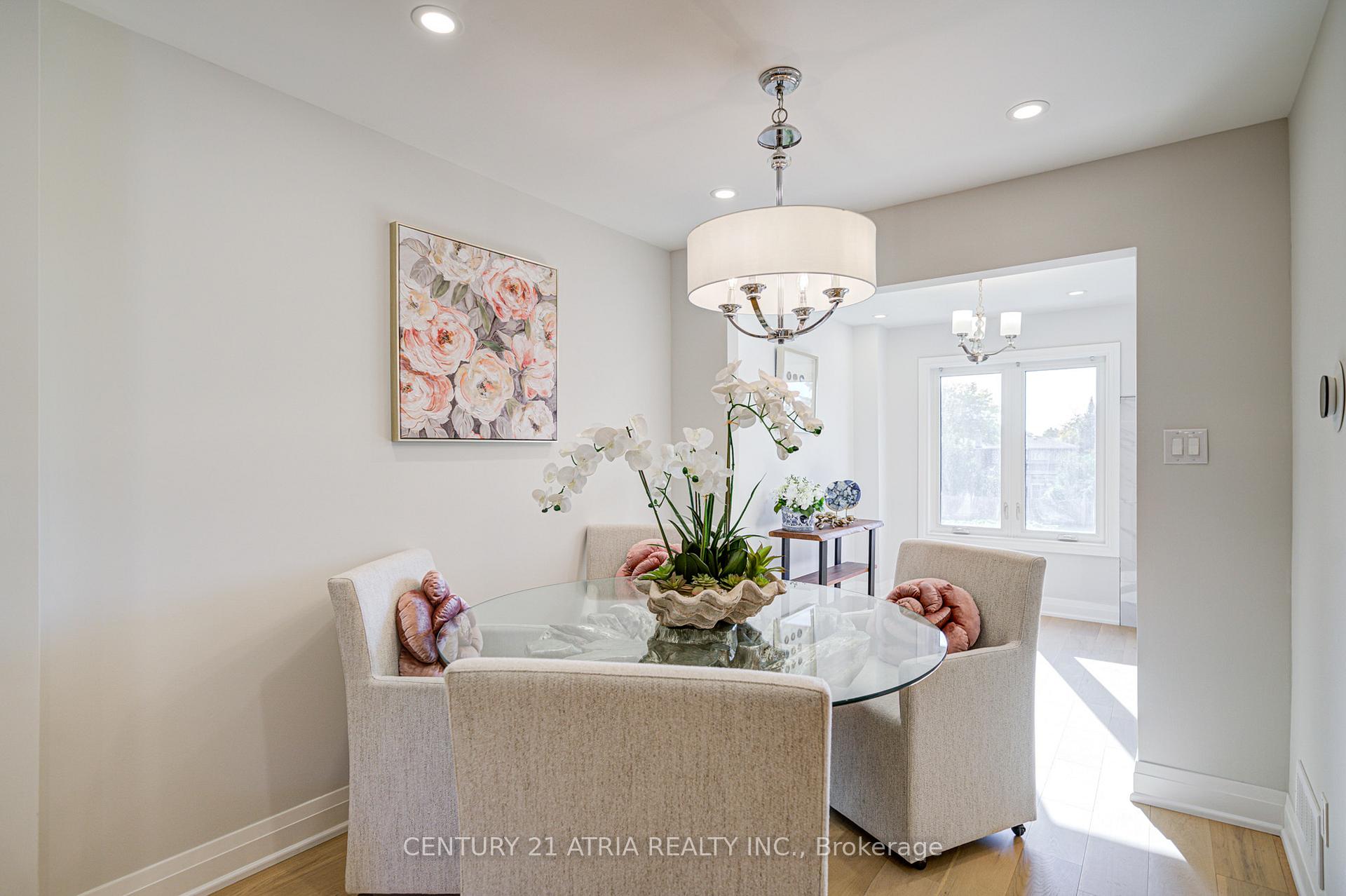 Photo 11 of 111 Bedale Crescent, Markham, Milliken Mills West — HOMEH