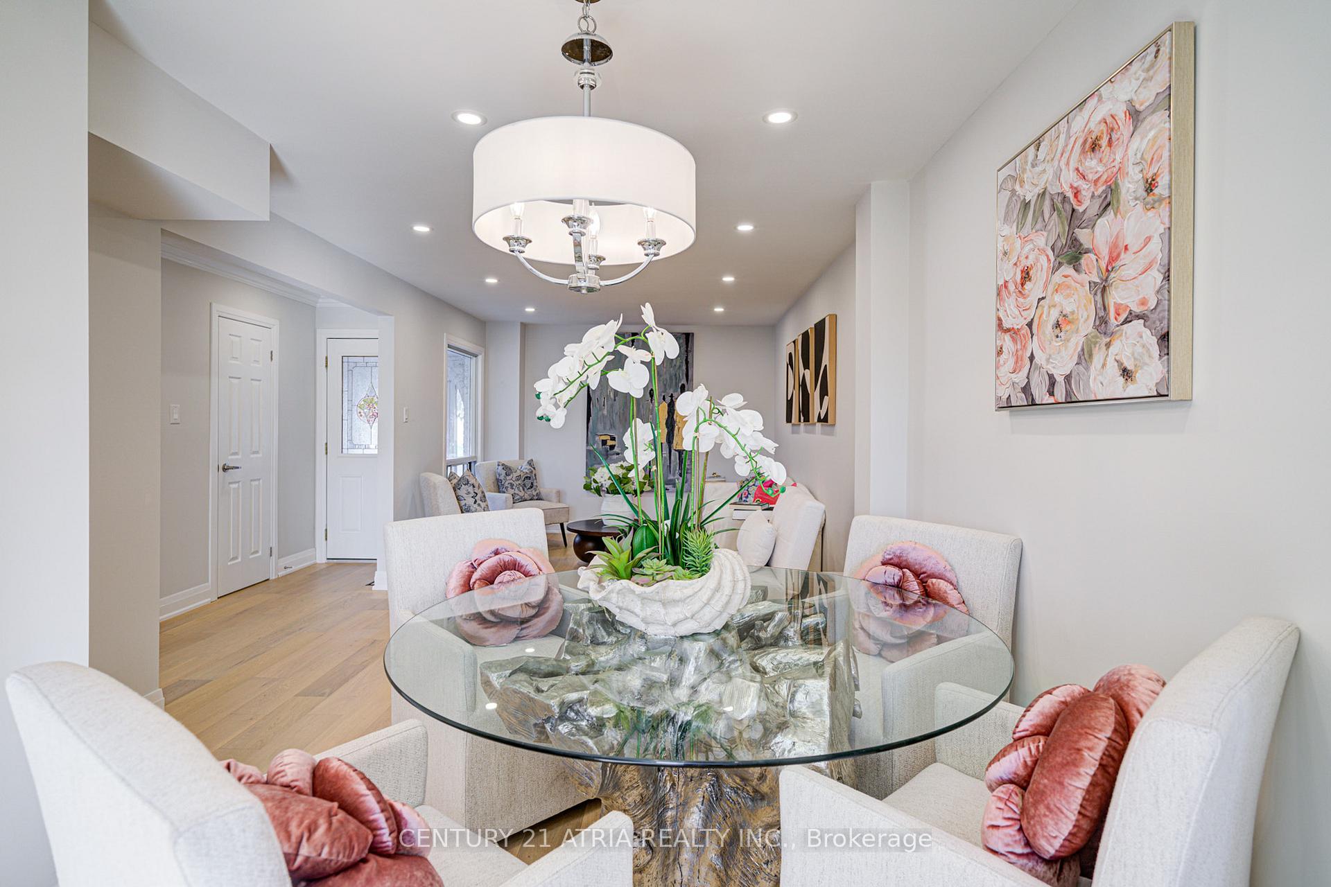 Photo 13 of 111 Bedale Crescent, Markham, Milliken Mills West — HOMEH