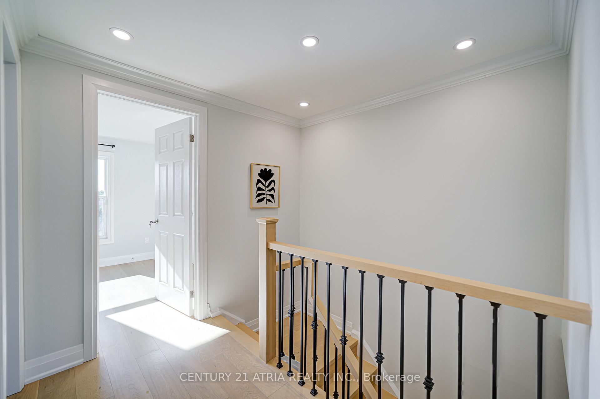 Photo 21 of 111 Bedale Crescent, Markham, Milliken Mills West — HOMEH