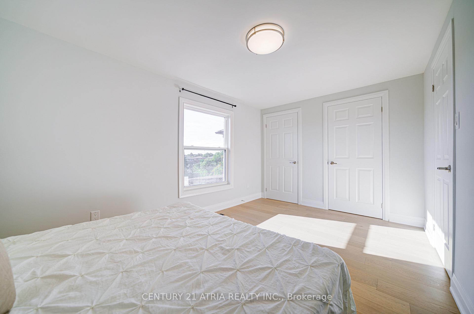 Photo 32 of 111 Bedale Crescent, Markham, Milliken Mills West — HOMEH
