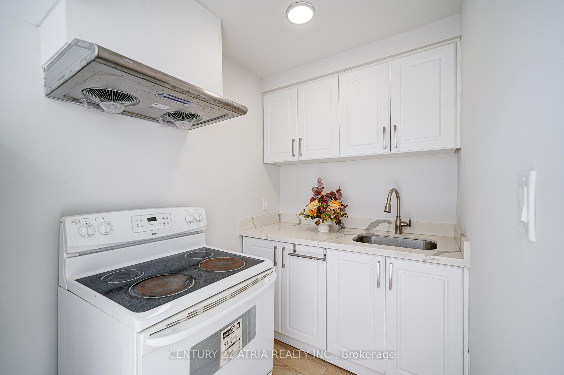 Photo 45 of 111 Bedale Crescent, Markham, Milliken Mills West — HOMEH